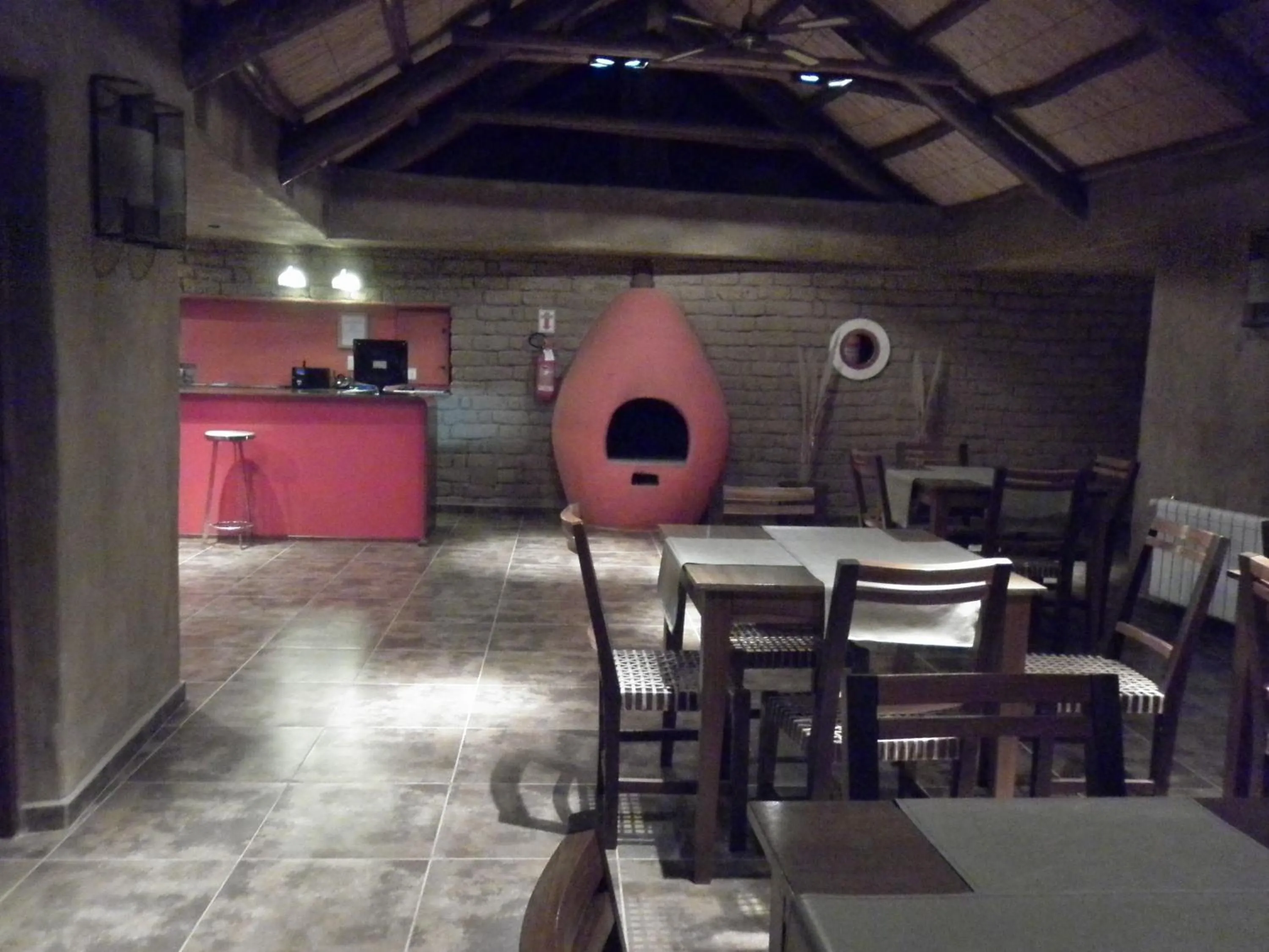 Restaurant/places to eat in Vientonorte