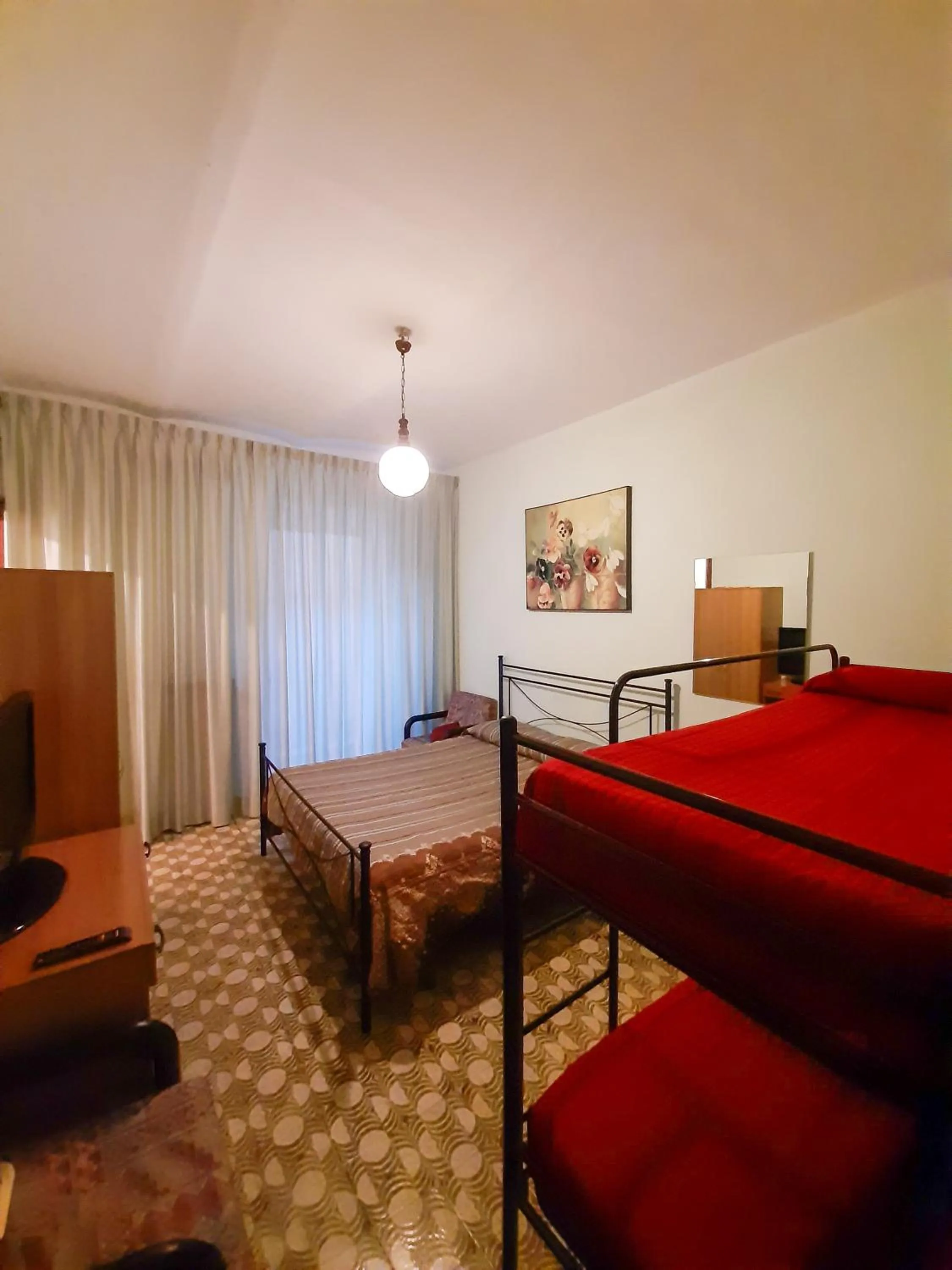 Bed in Bed & Breakfast "Il Ghiro"