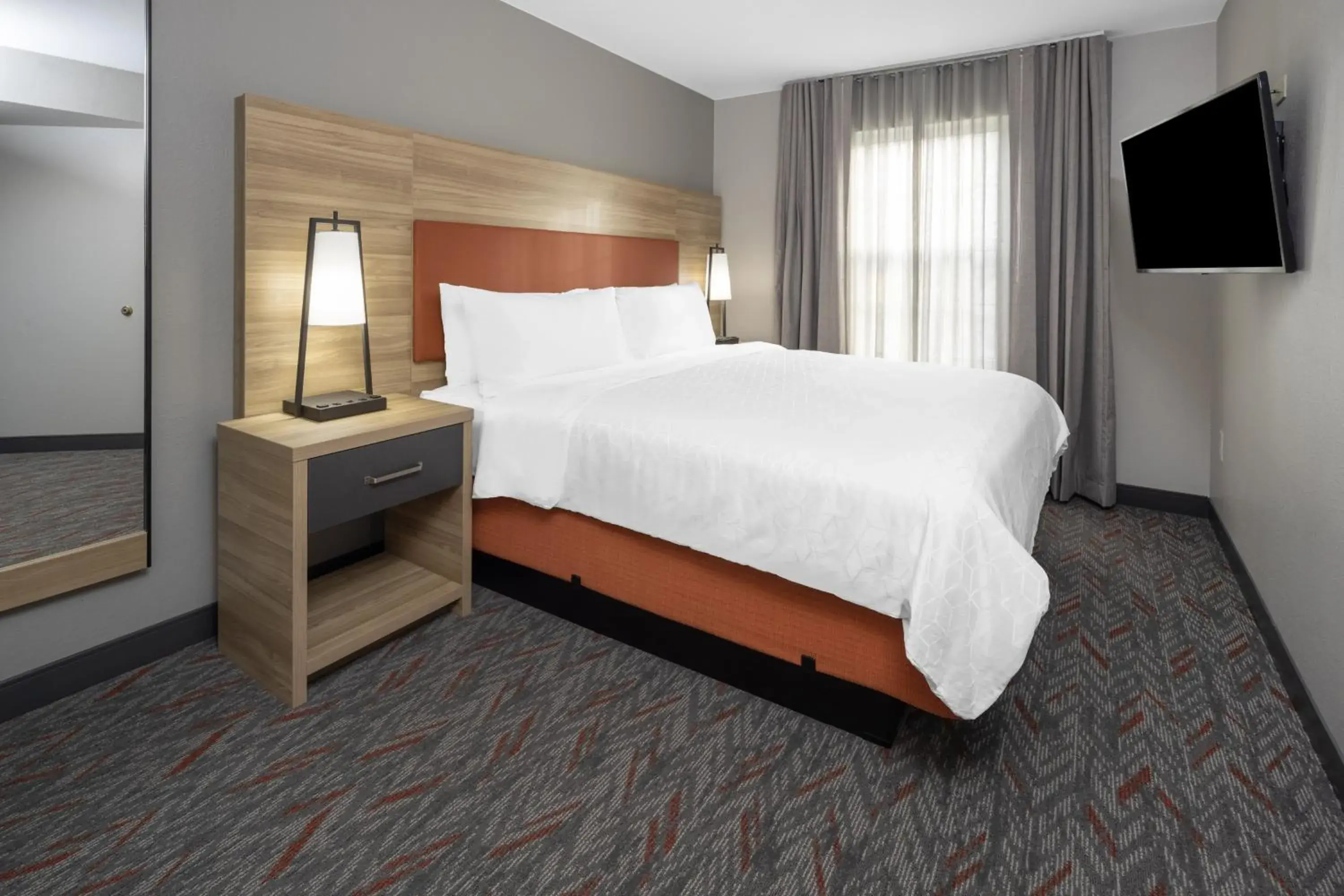 Two-Bedroom Suite with Roll-In Shower - Disability Access in Candlewood Suites - Boston North Shore - Danvers by IHG Two-Bedroom Suite with Roll-In Shower - Disability Access in Candlewood Suites - Boston North Shore - Danvers by IHG