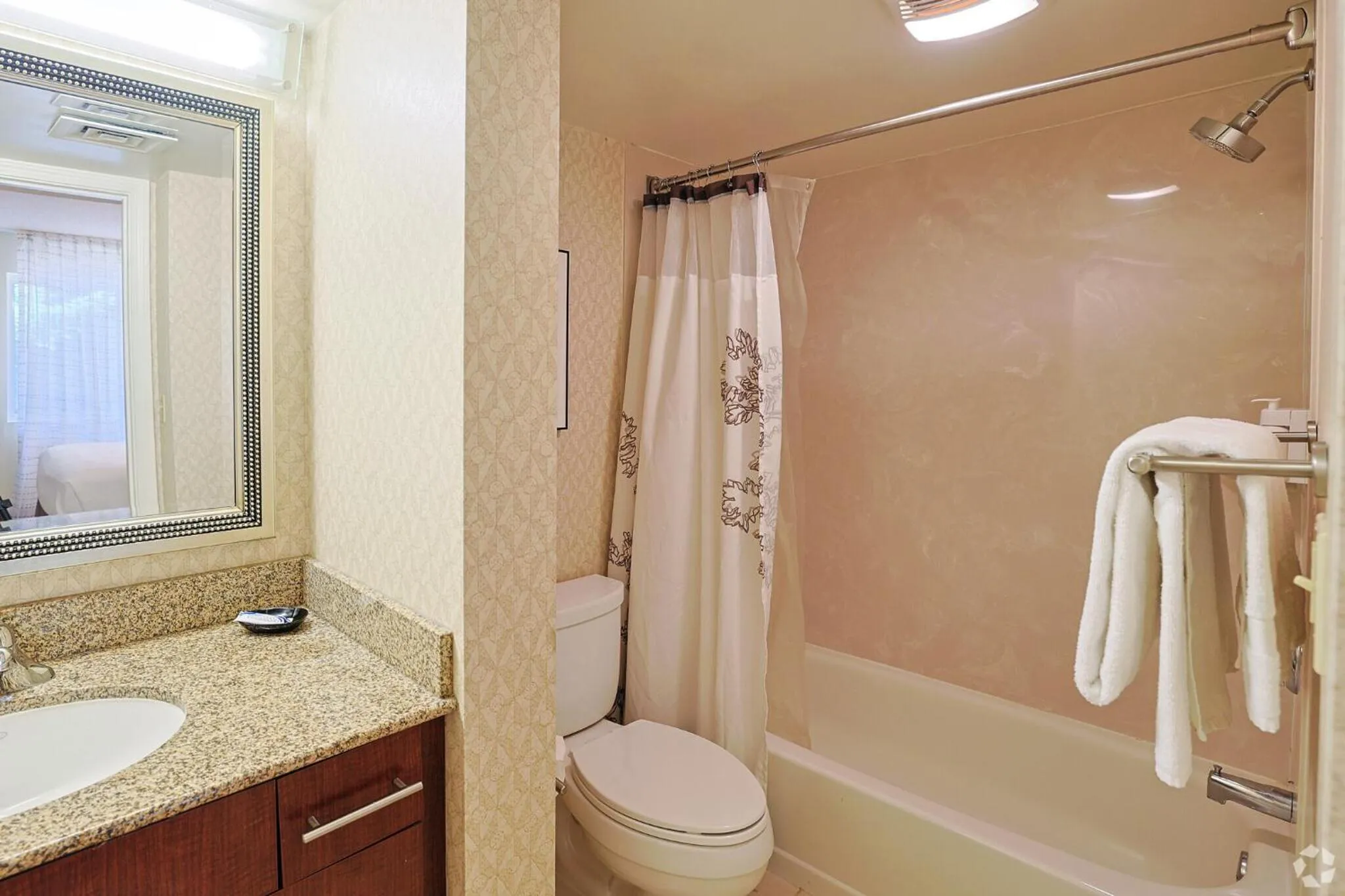 Avia Residences on Research - Extended Stay