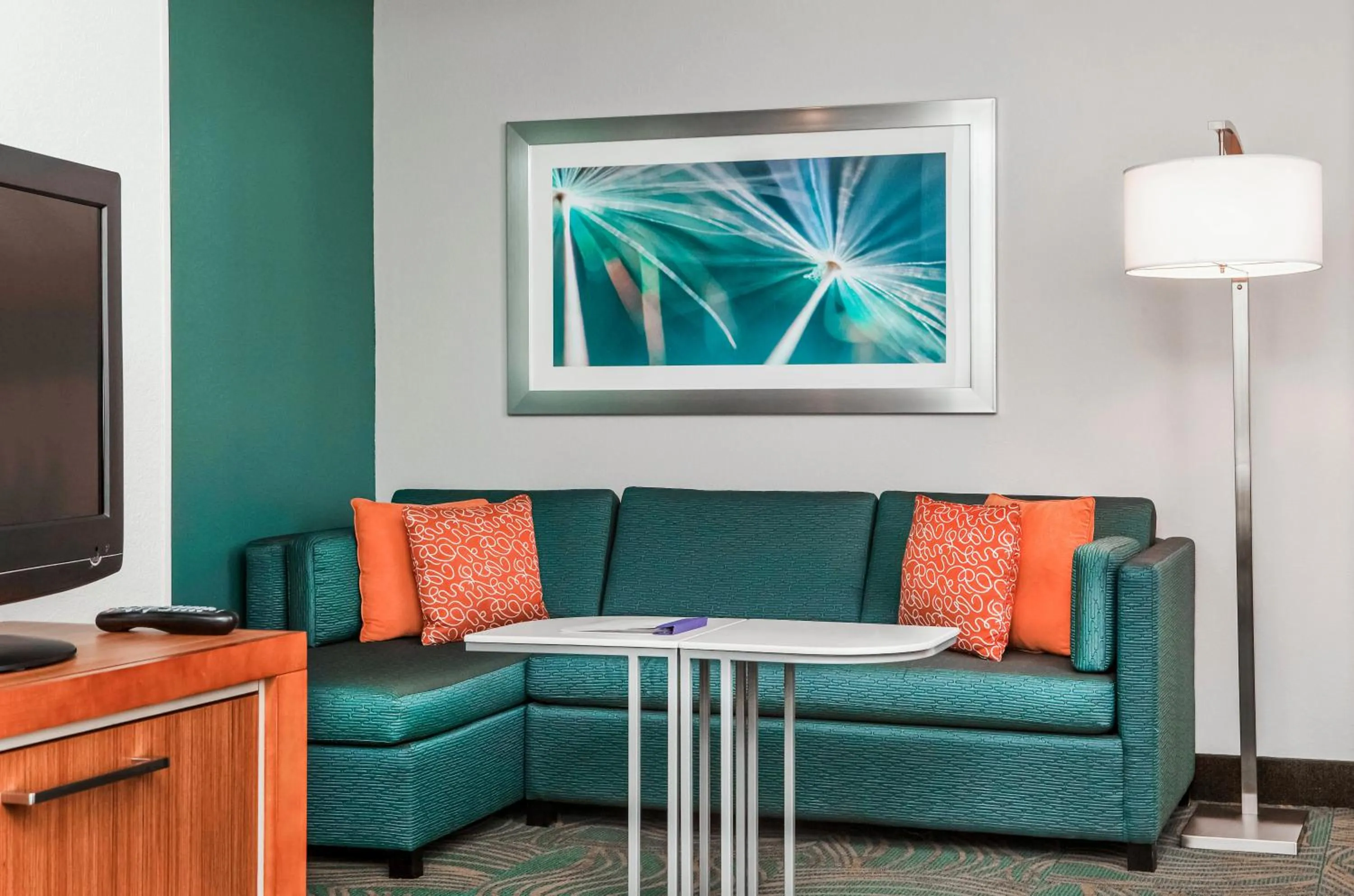 Living room in SpringHill Suites Boston Peabody