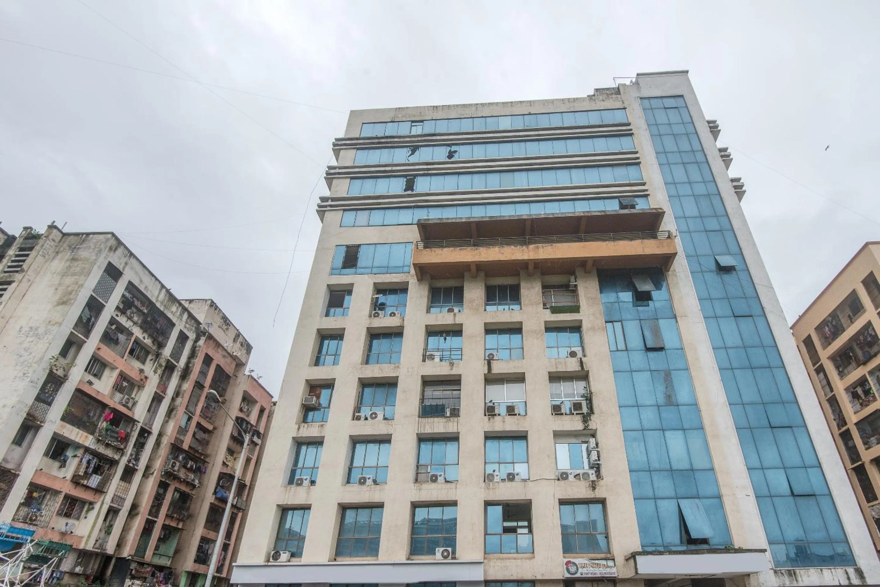 Property building in Hotel BKC Inn - Near Trade Center, Visa Consulate BKC
