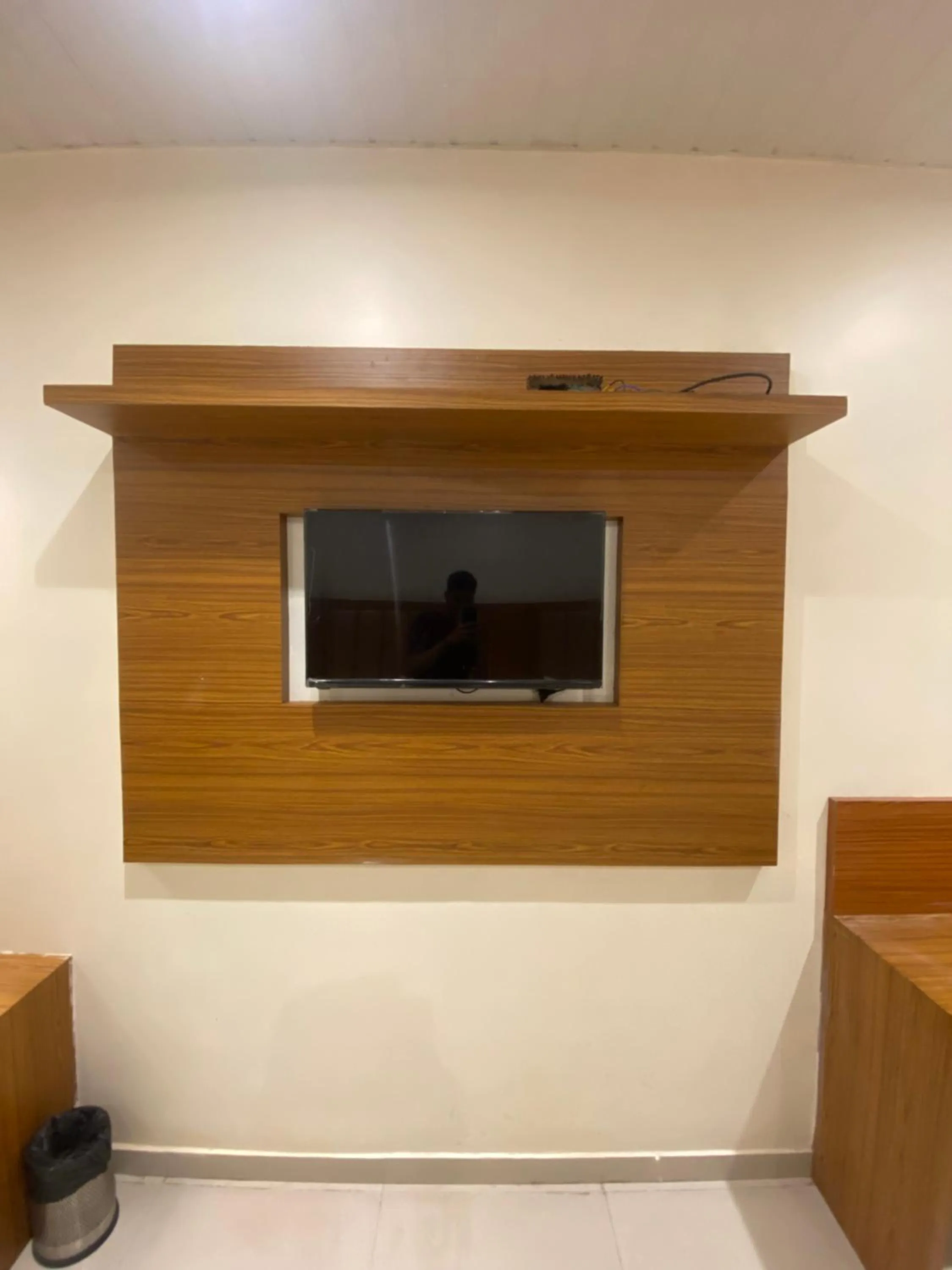 TV and multimedia in Hotel BKC Inn - Near Trade Center, Visa Consulate BKC