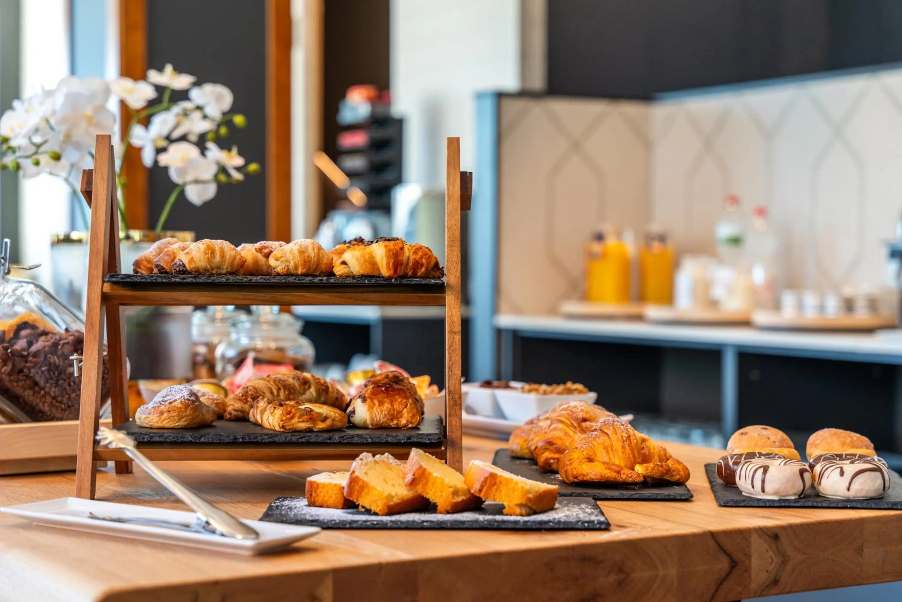 Breakfast in Hotel J. Balmes Vic