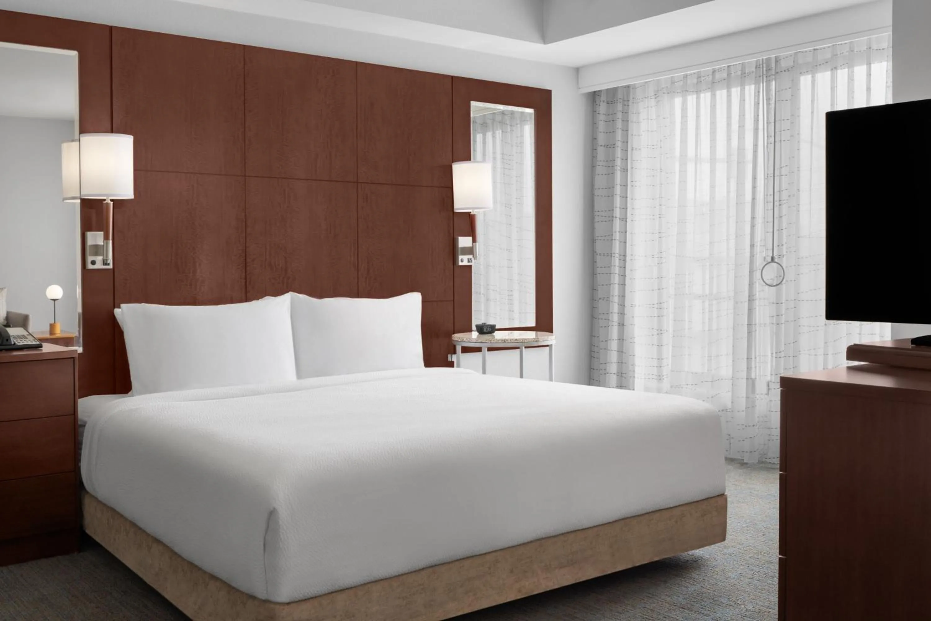 Photo of the whole room, Bed in Residence Inn Los Angeles Burbank/Downtown