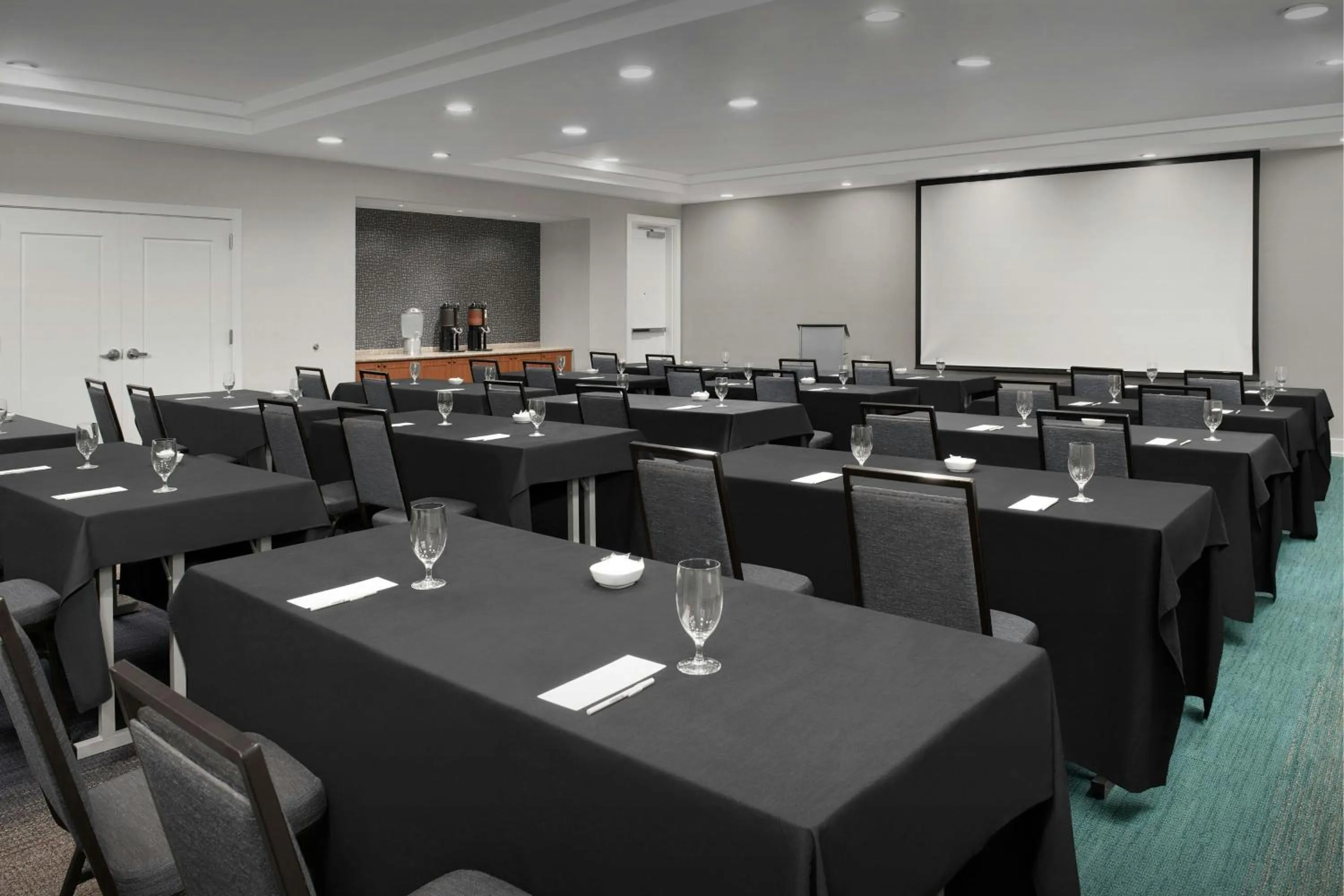 Meeting/conference room in Residence Inn Seattle Bellevue Downtown