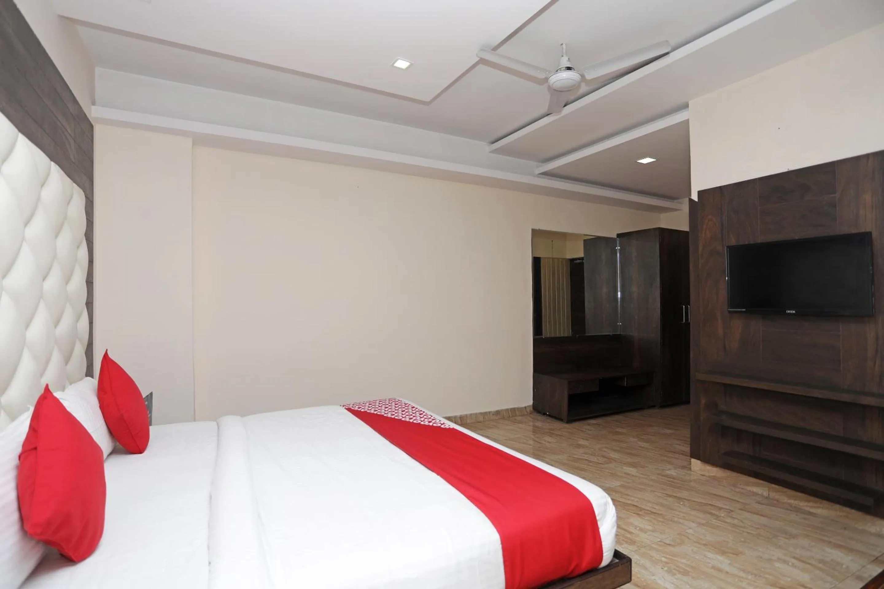 Bedroom, Bed in Hotel O Subhadra Residency