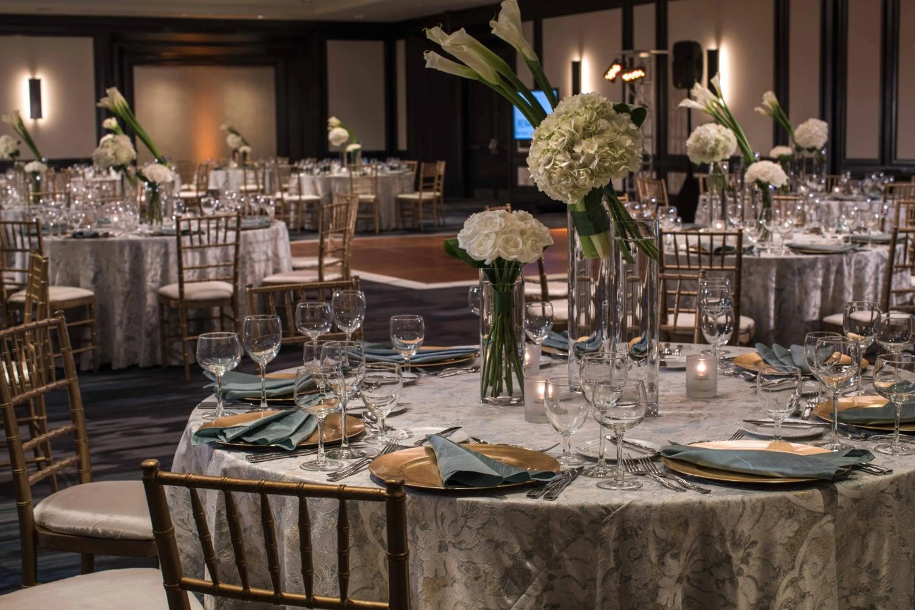 Lobby or reception in Renaissance Baltimore Harborplace Hotel