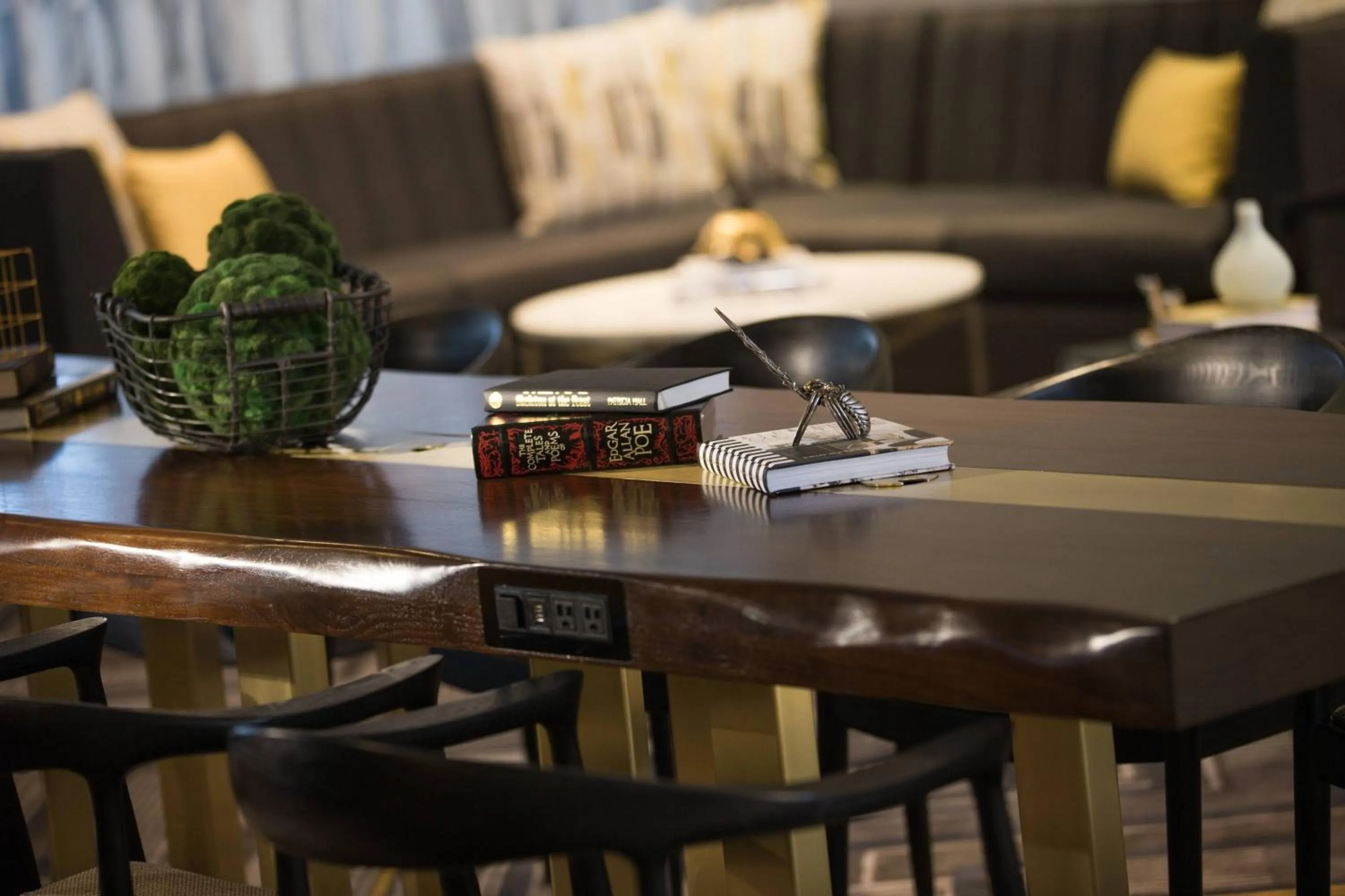 Lobby or reception in Renaissance Baltimore Harborplace Hotel