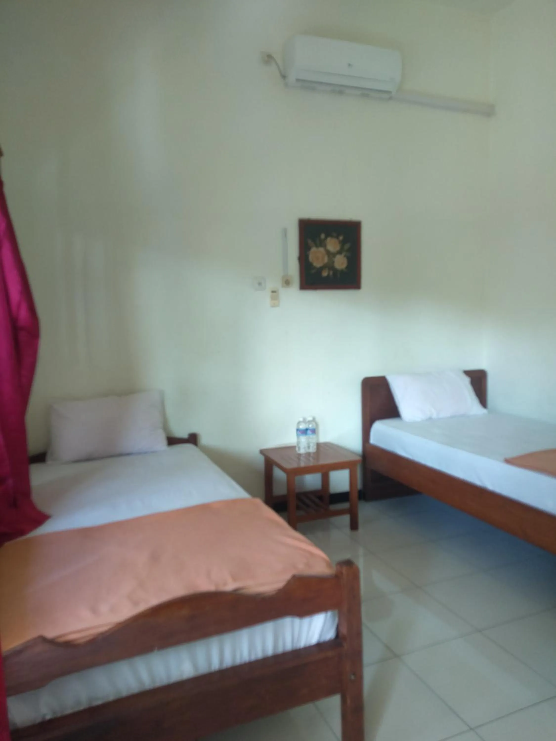 Bed in Hotel Tentrem Syariah