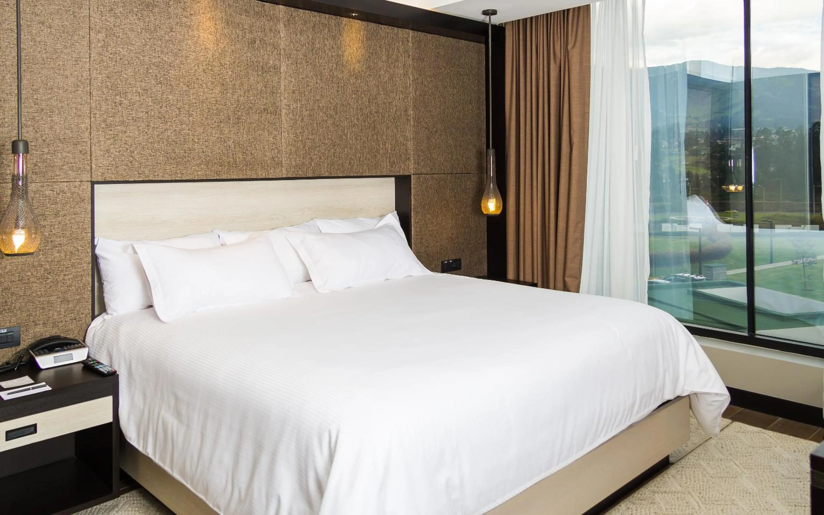 Bed in Eb Hotel By Eurobuilding Quito Airport