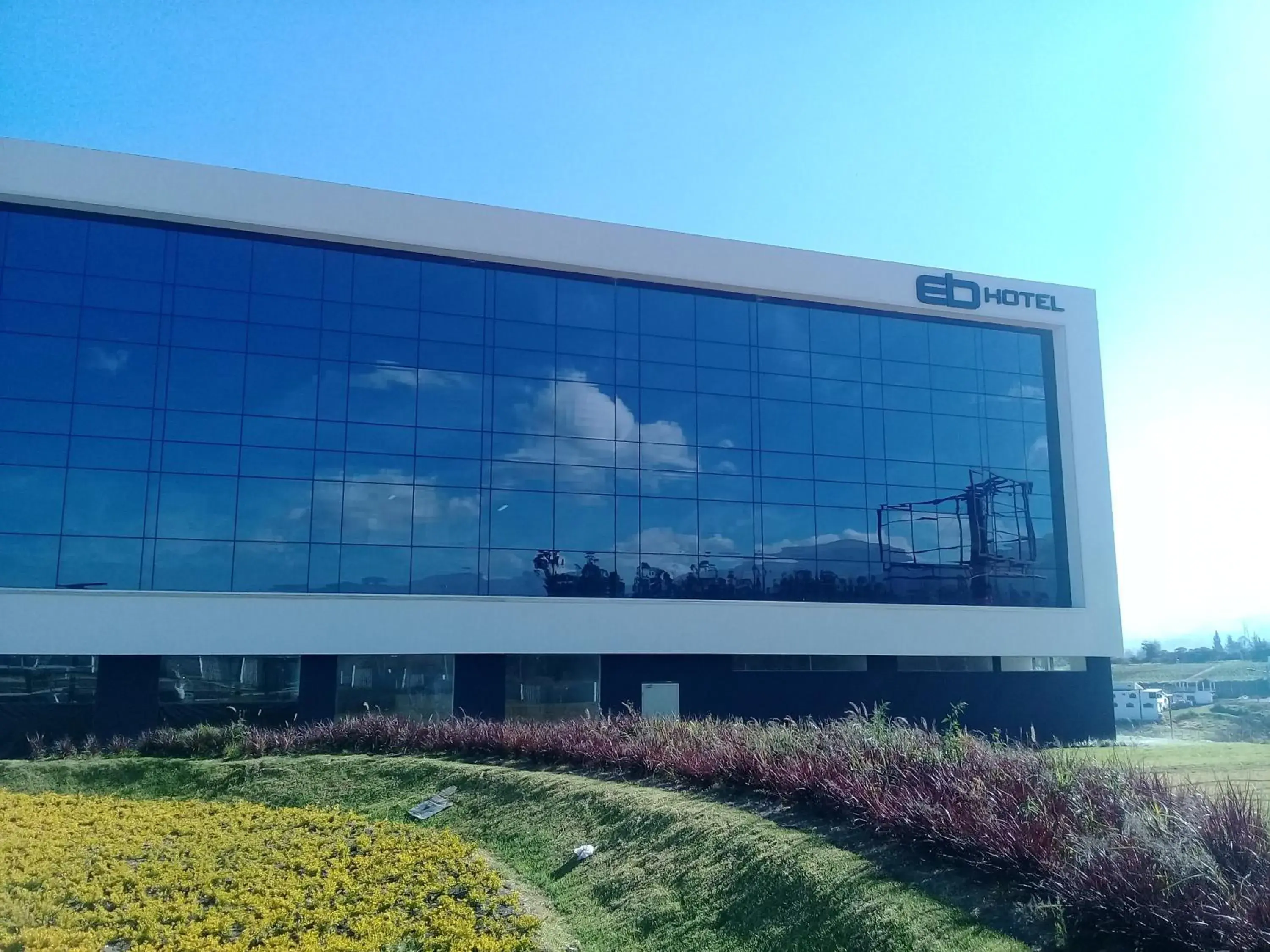 Property building in Eb Hotel By Eurobuilding Quito Airport Property building in Eb Hotel By Eurobuilding Quito Airport