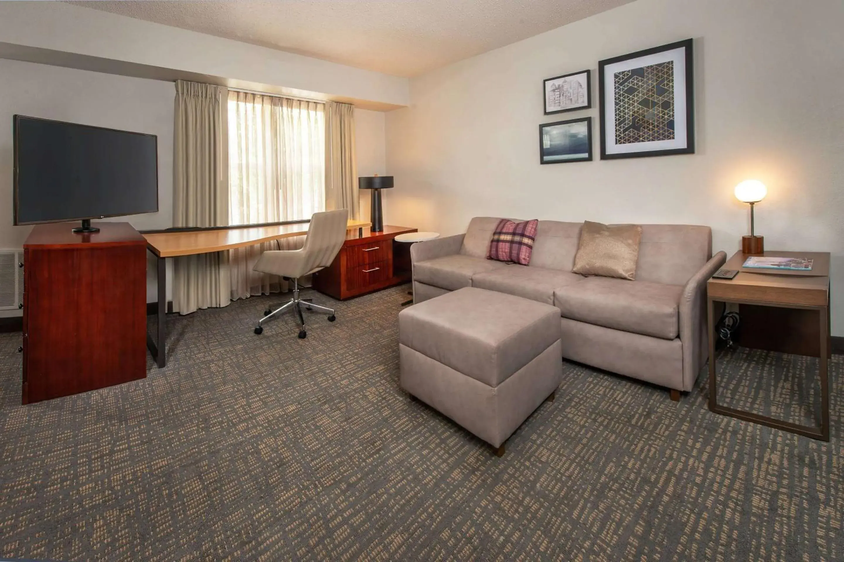 Hearing Accessible Studio Suite Queen in Sonesta ES Suites Baltimore BWI Airport Hearing Accessible Studio Suite Queen in Sonesta ES Suites Baltimore BWI Airport