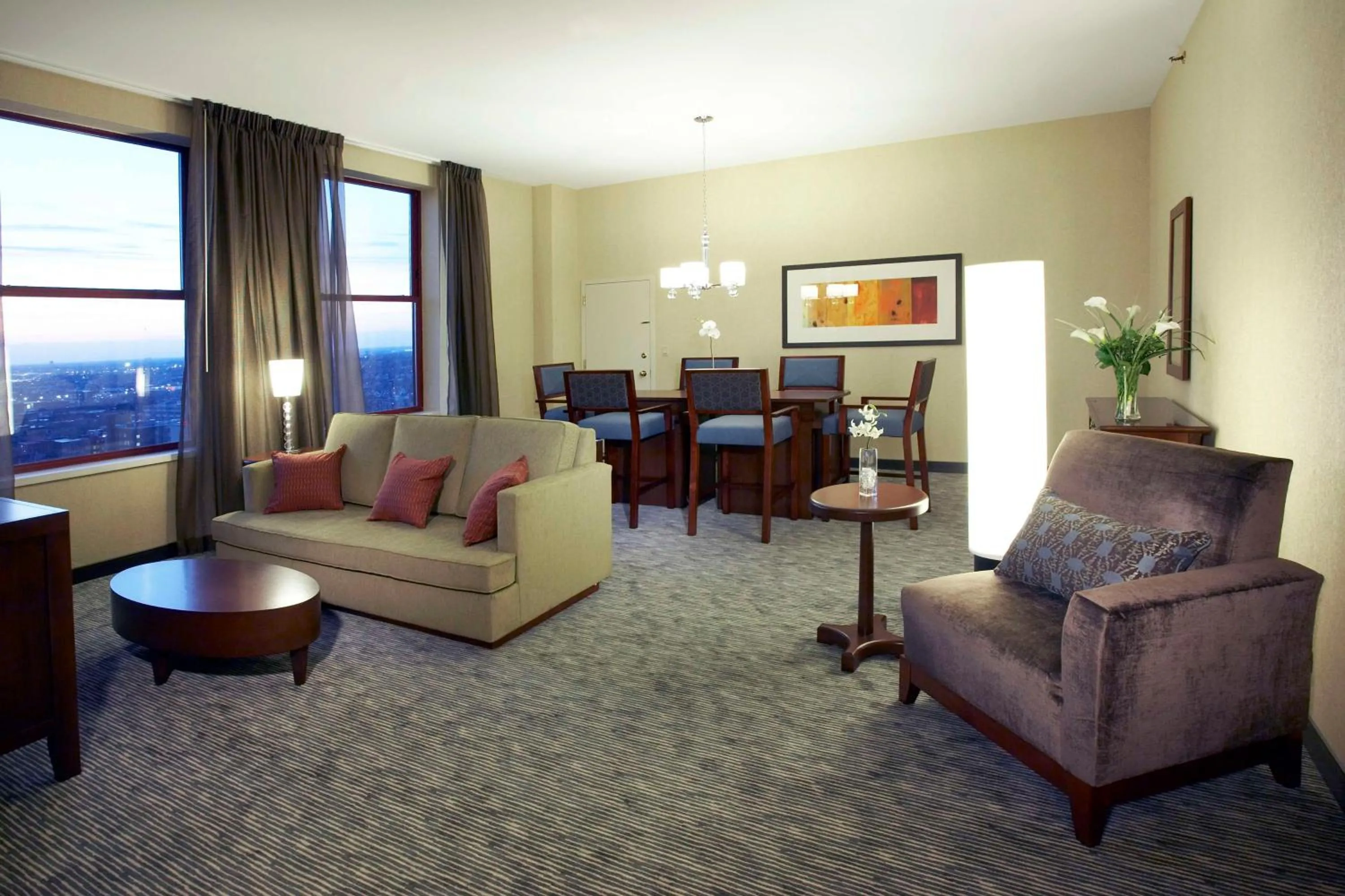 Photo of the whole room in Hyatt Regency Buffalo