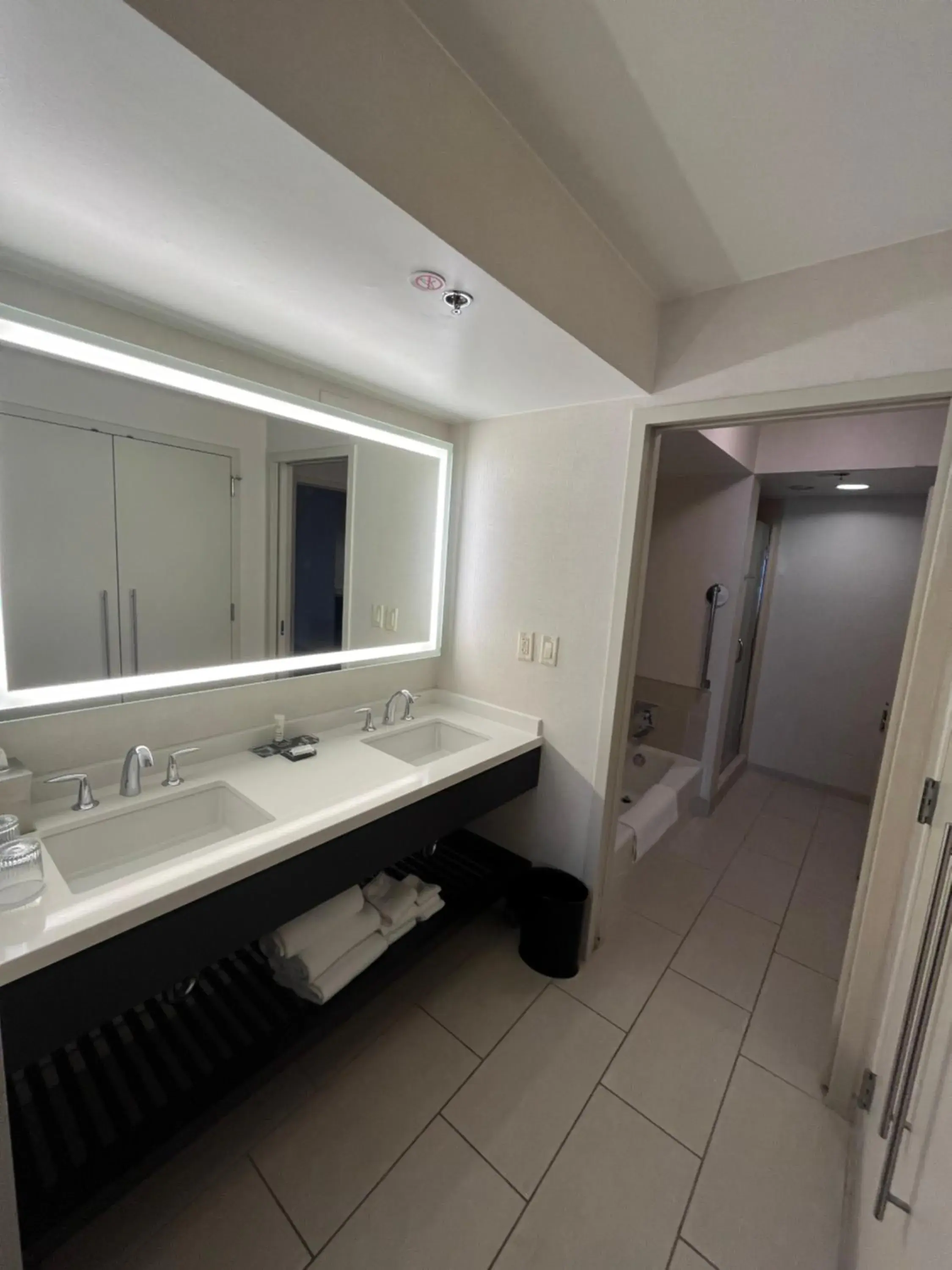 One-Bedroom King Suite with Sofa Bed - Hearing Accessible/High Floor in Chicago Marriott Suites O'Hare One-Bedroom King Suite with Sofa Bed - Hearing Accessible/High Floor in Chicago Marriott Suites O'Hare