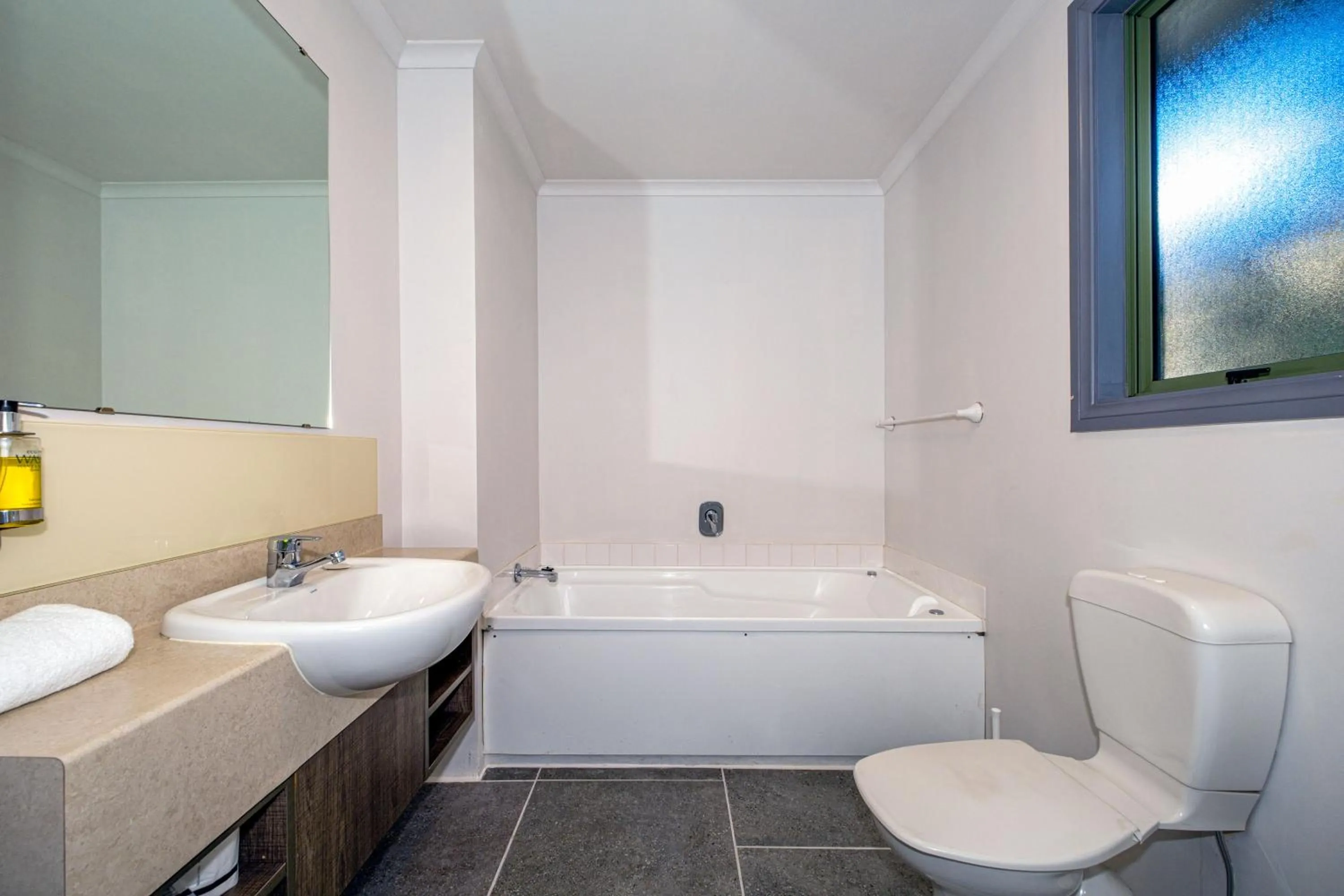 Bathroom in Lake Tekapo Village Motel