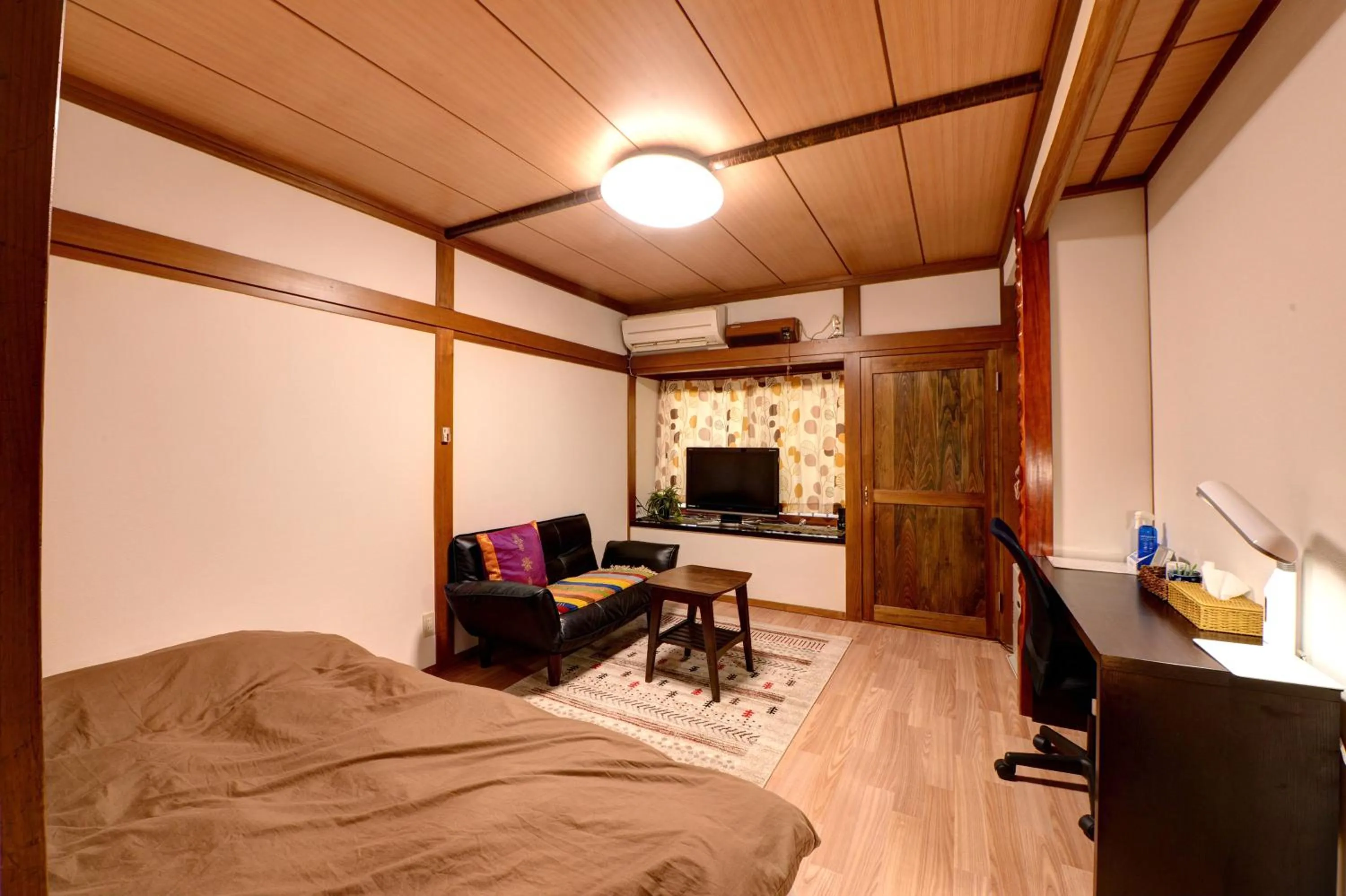 Photo of the whole room in Azuma Ryokan