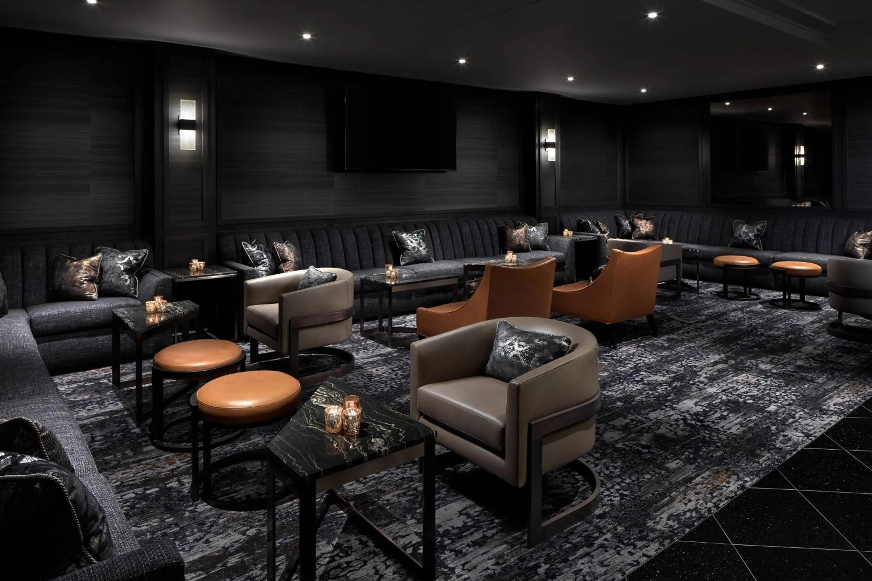 Lounge or bar in The Ritz-Carlton, Cleveland