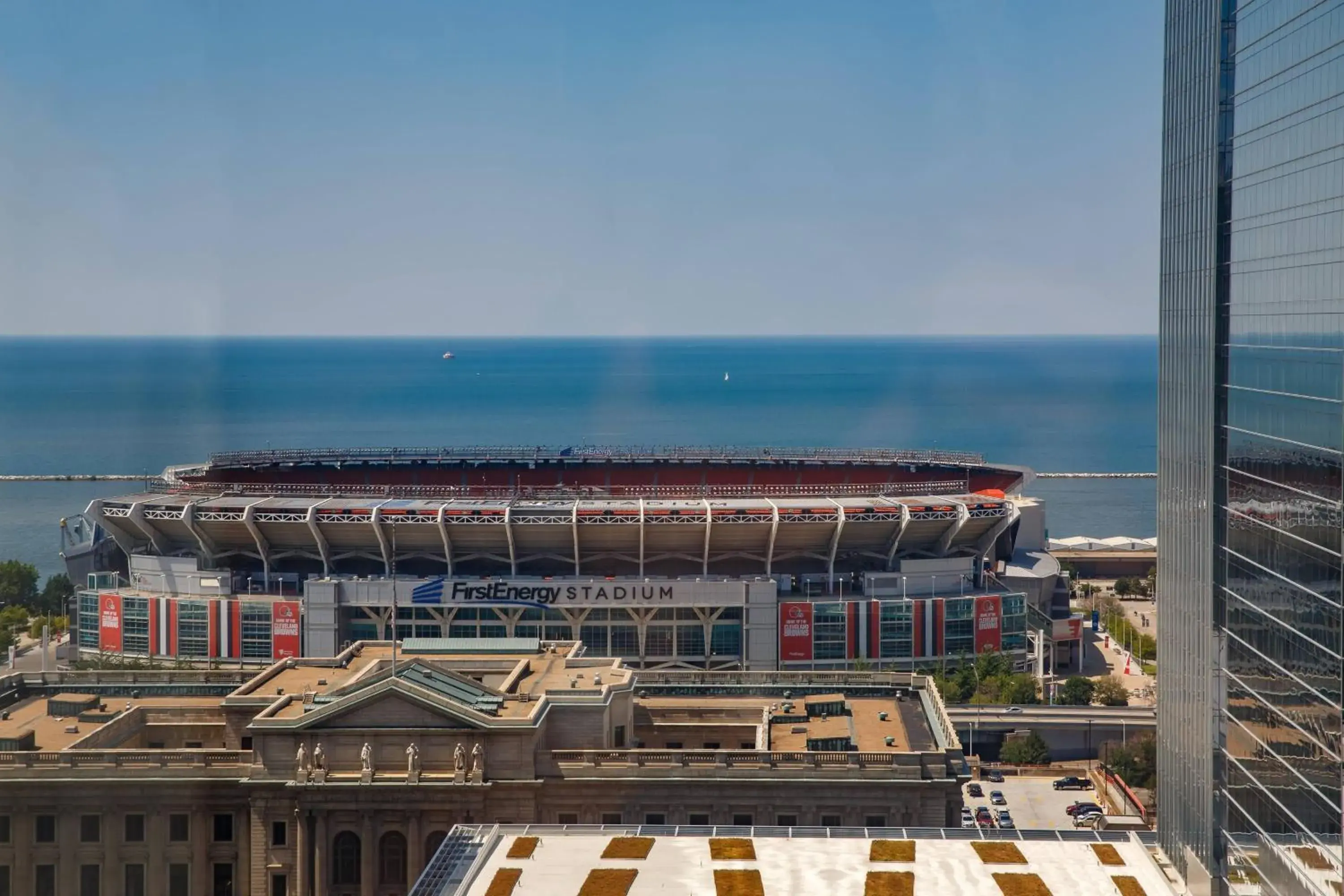 King Room with Lake View - Club Lounge Access in Cleveland Marriott Downtown at Key Tower King Room with Lake View - Club Lounge Access in Cleveland Marriott Downtown at Key Tower