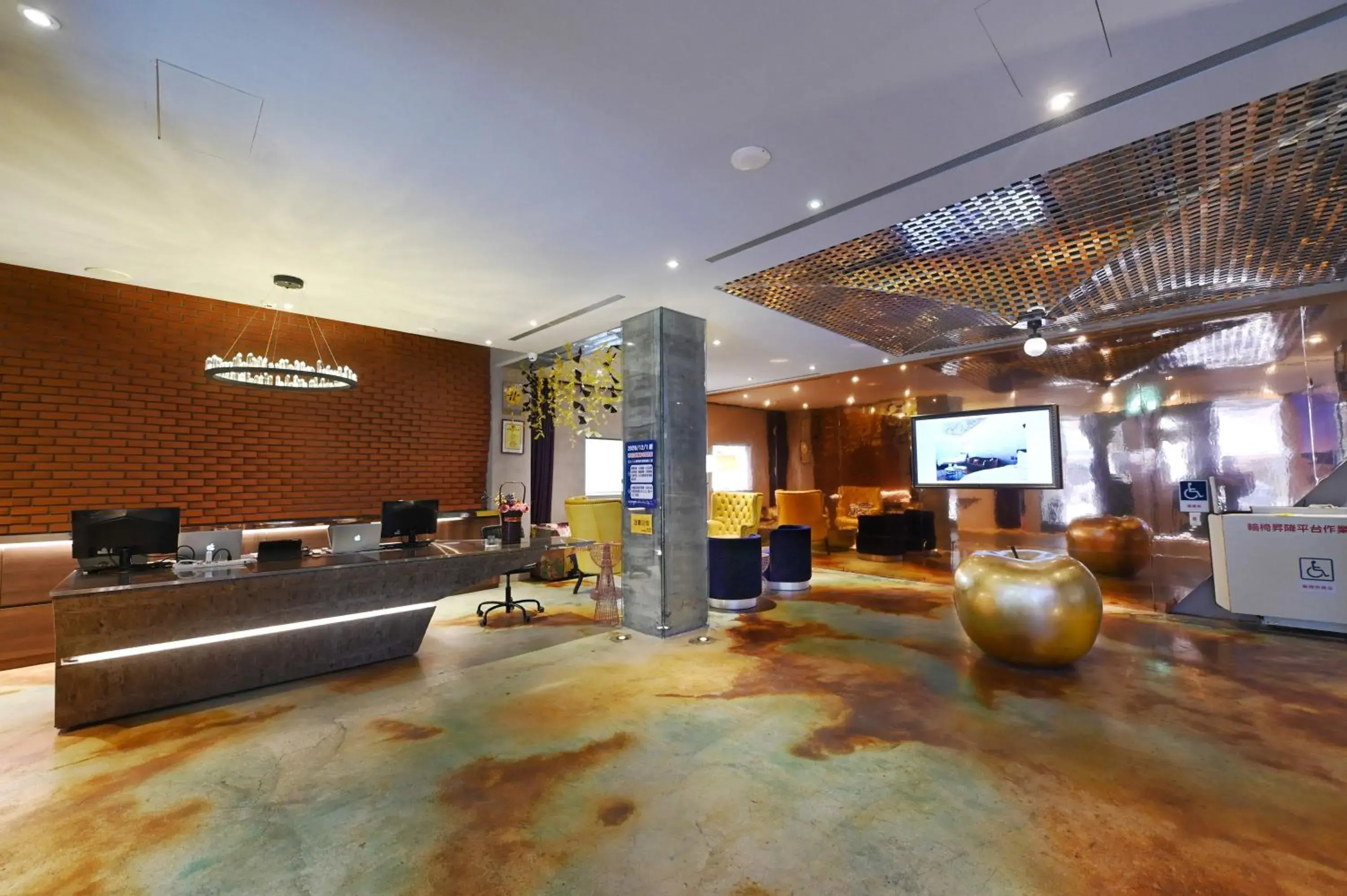 Lobby or reception in CHECK inn HIVE Lobby or reception in CHECK inn HIVE