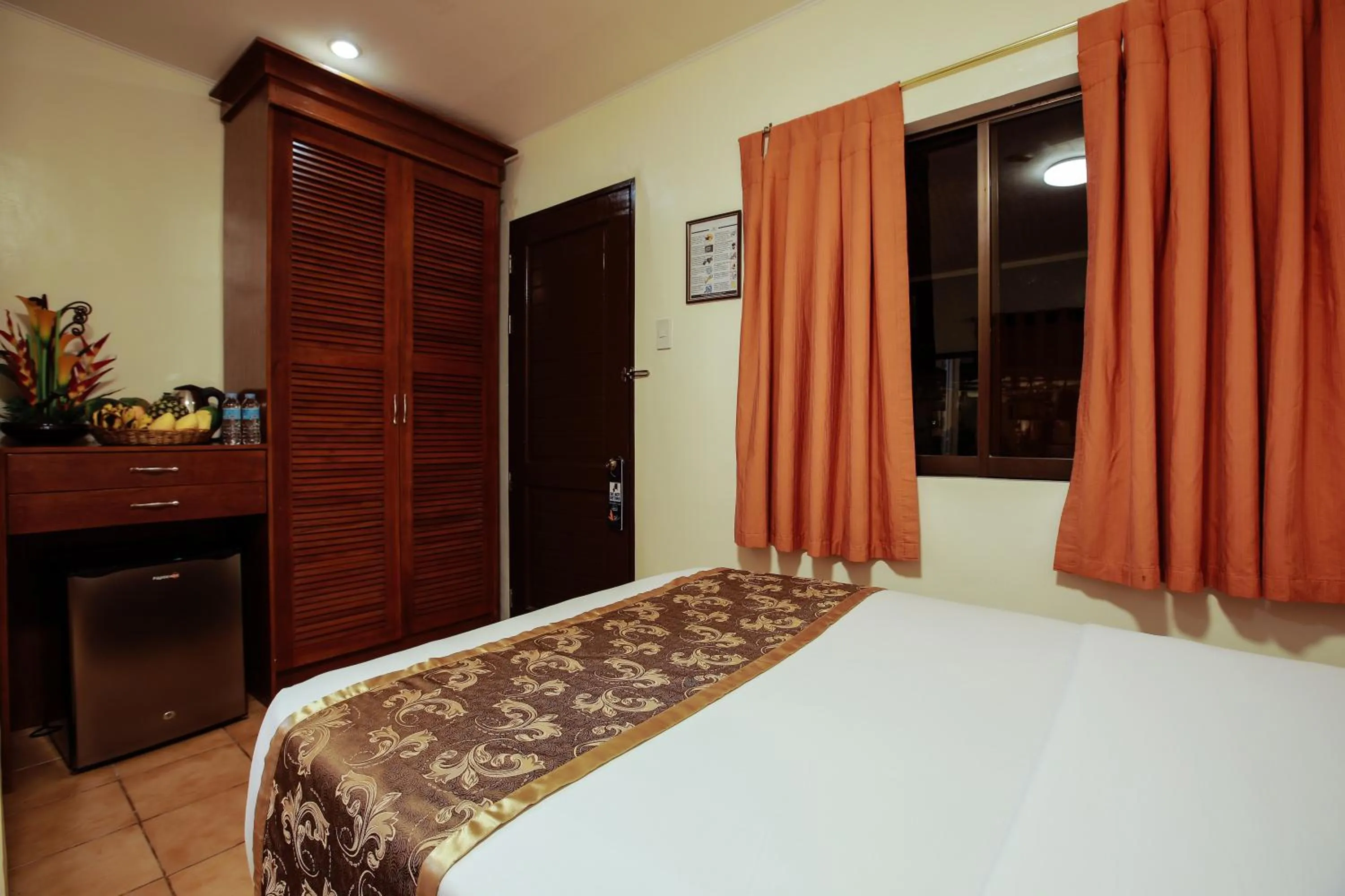 Bedroom, Bed in Paradise Garden Hotel and Convention Center Boracay Powered by ASTON
