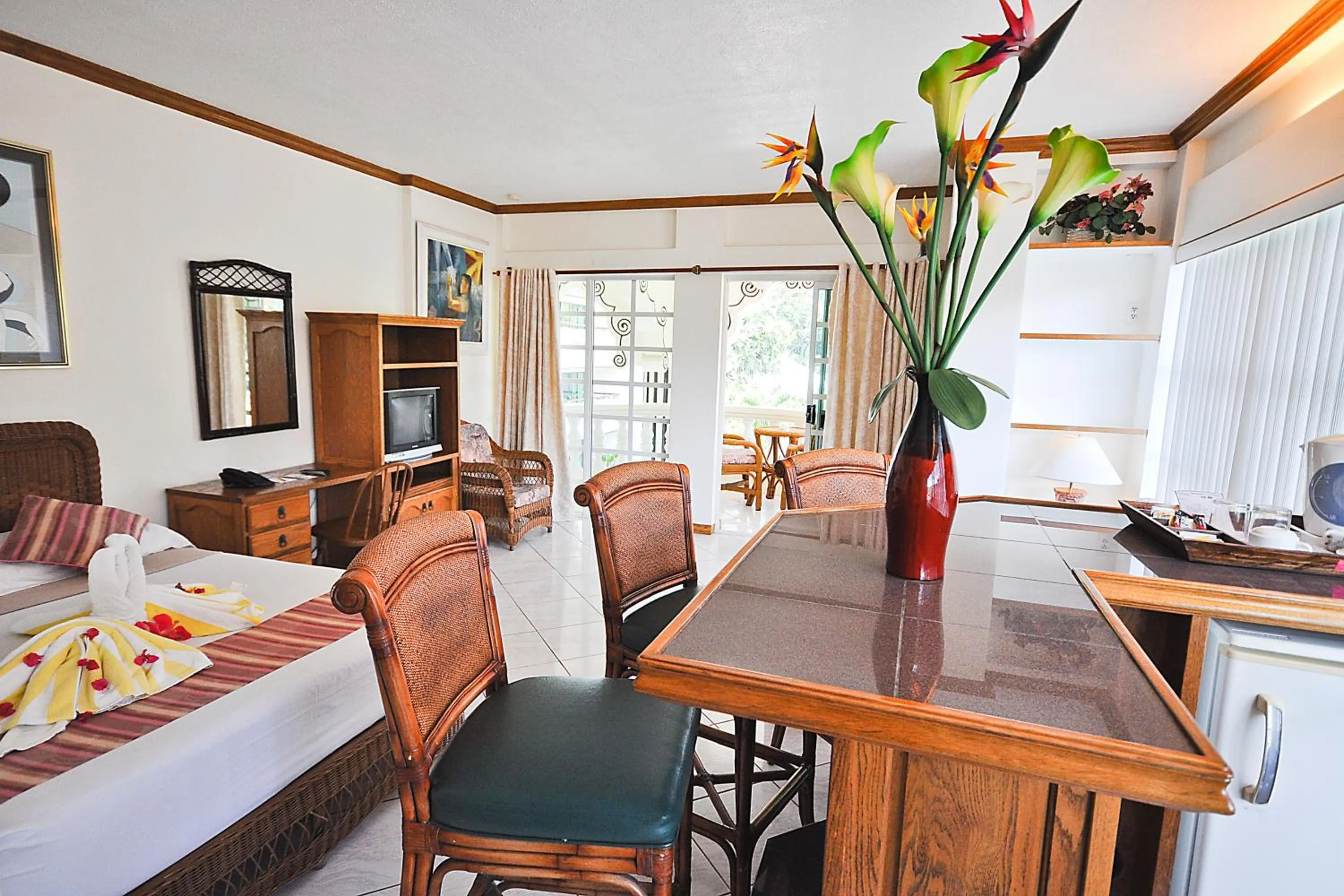 Photo of the whole room in Paradise Garden Hotel and Convention Center Boracay Powered by ASTON