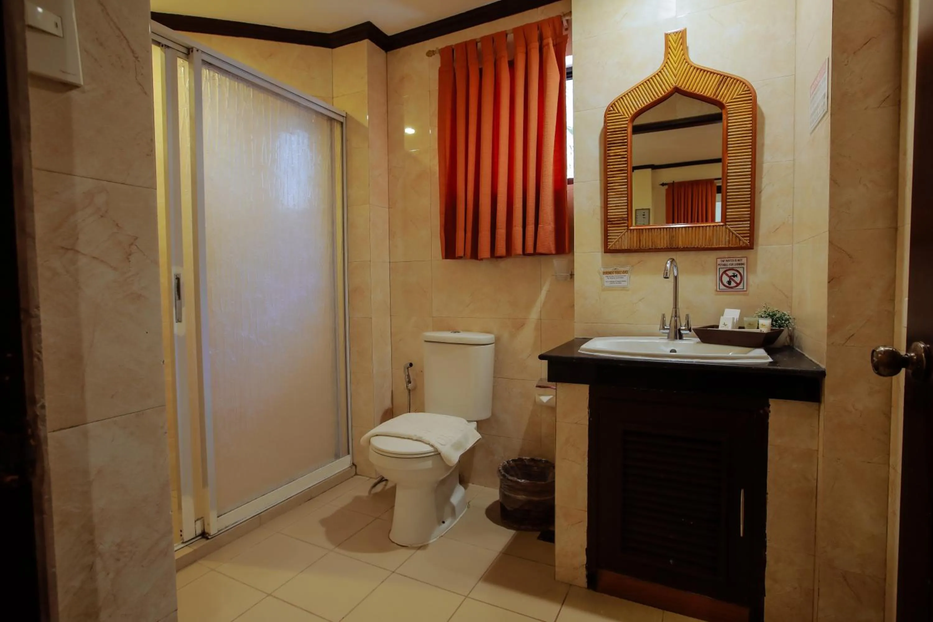 Bathroom in Paradise Garden Hotel and Convention Center Boracay Powered by ASTON