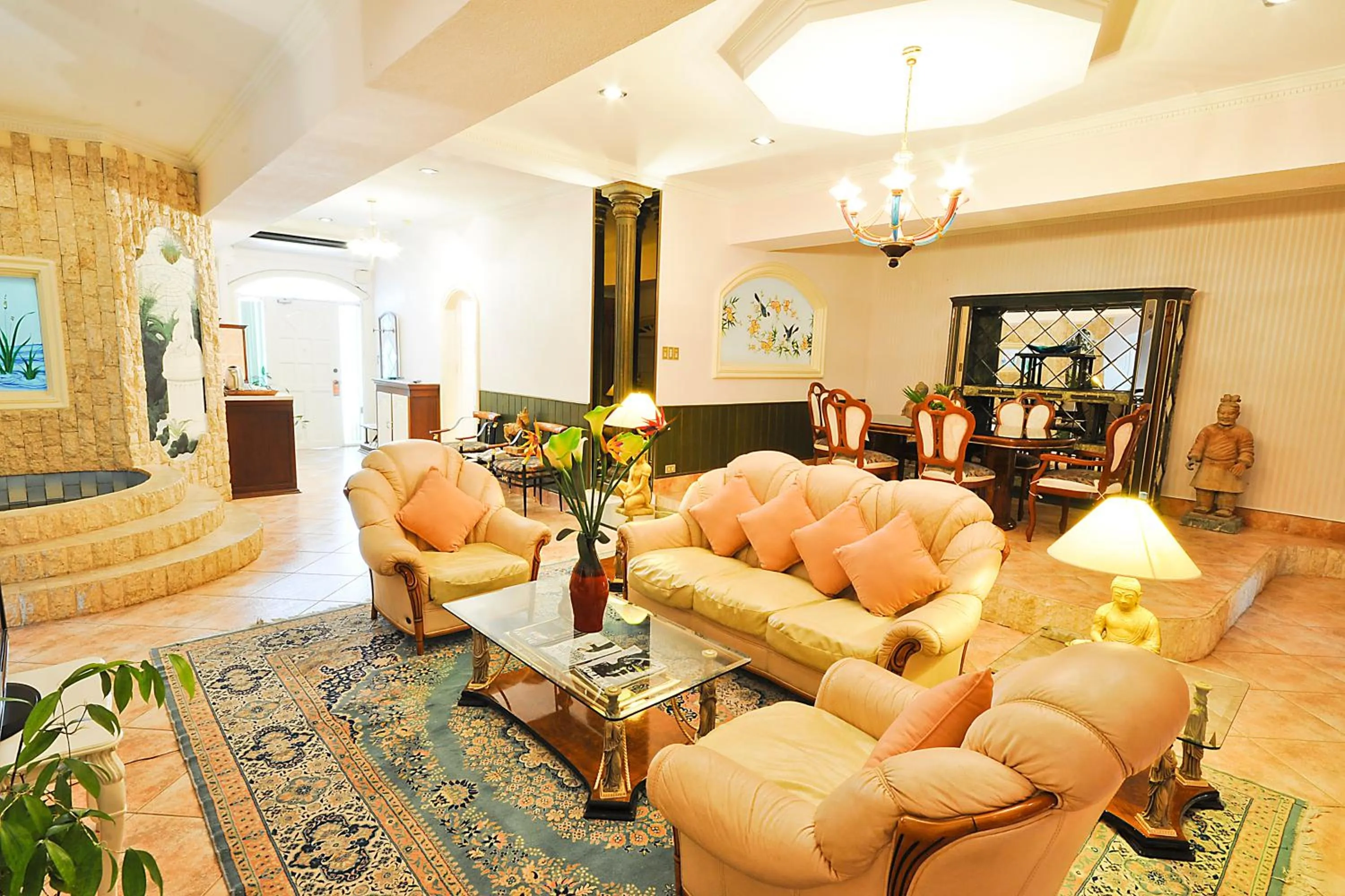 Living room in Paradise Garden Hotel and Convention Center Boracay Powered by ASTON