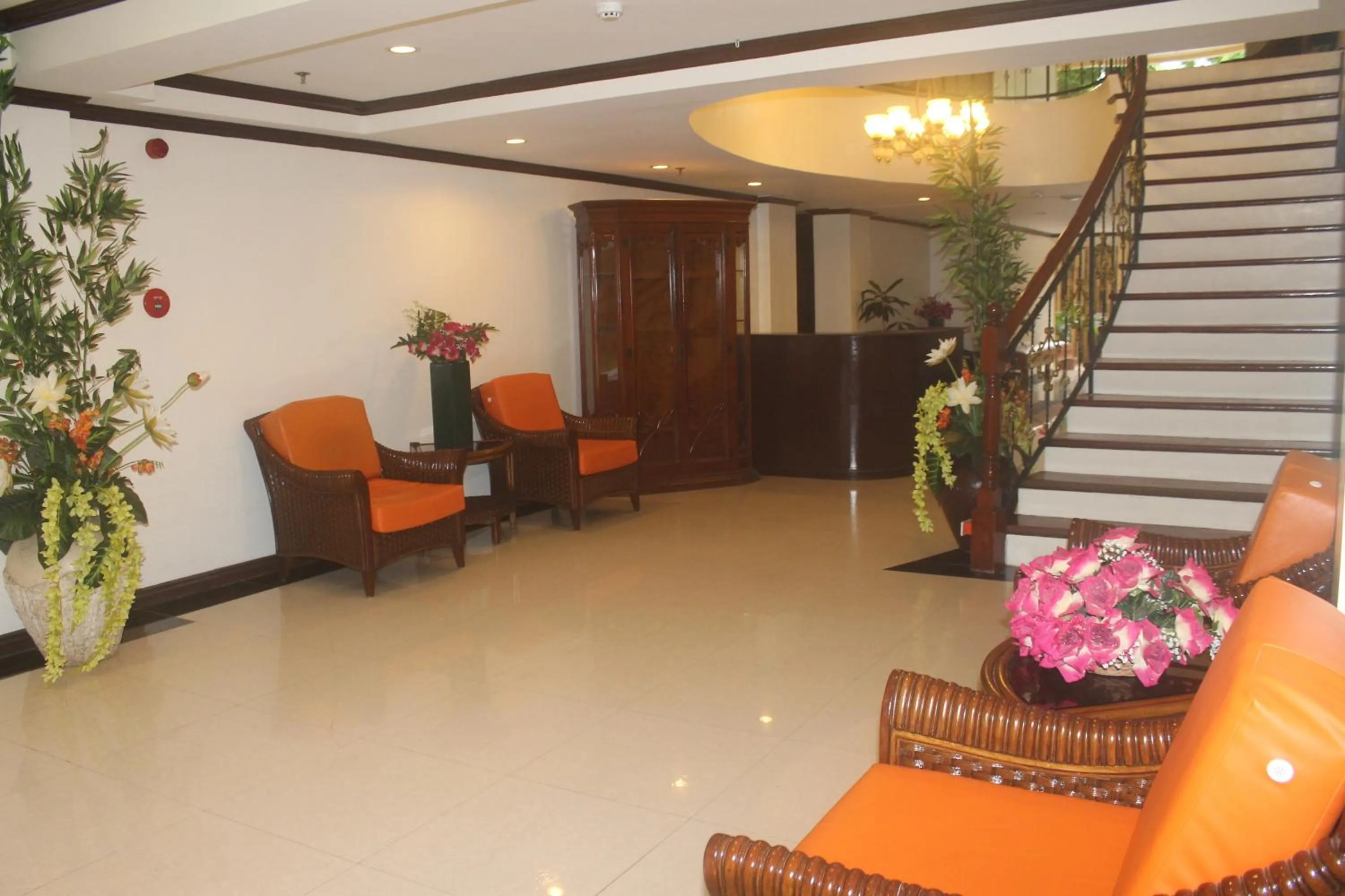 Lobby or reception in Paradise Garden Hotel and Convention Center Boracay Powered by ASTON