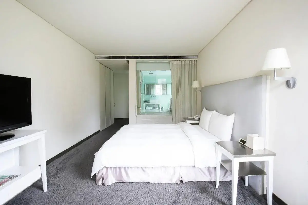 Photo of the whole room, Bed in Ambience Hotel Taipei Photo of the whole room, Bed in Ambience Hotel Taipei