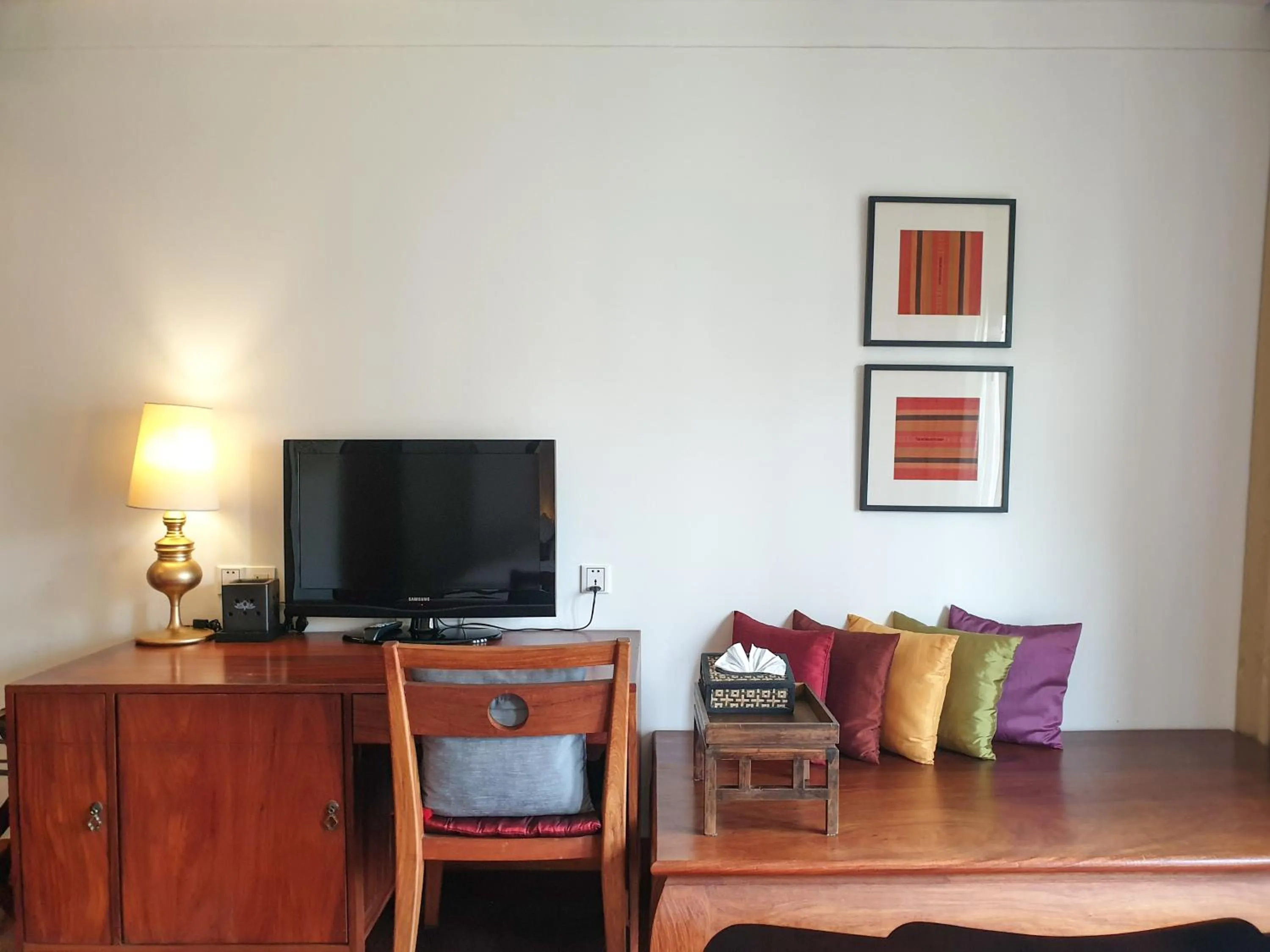 Seating area in Le Palais Juliana