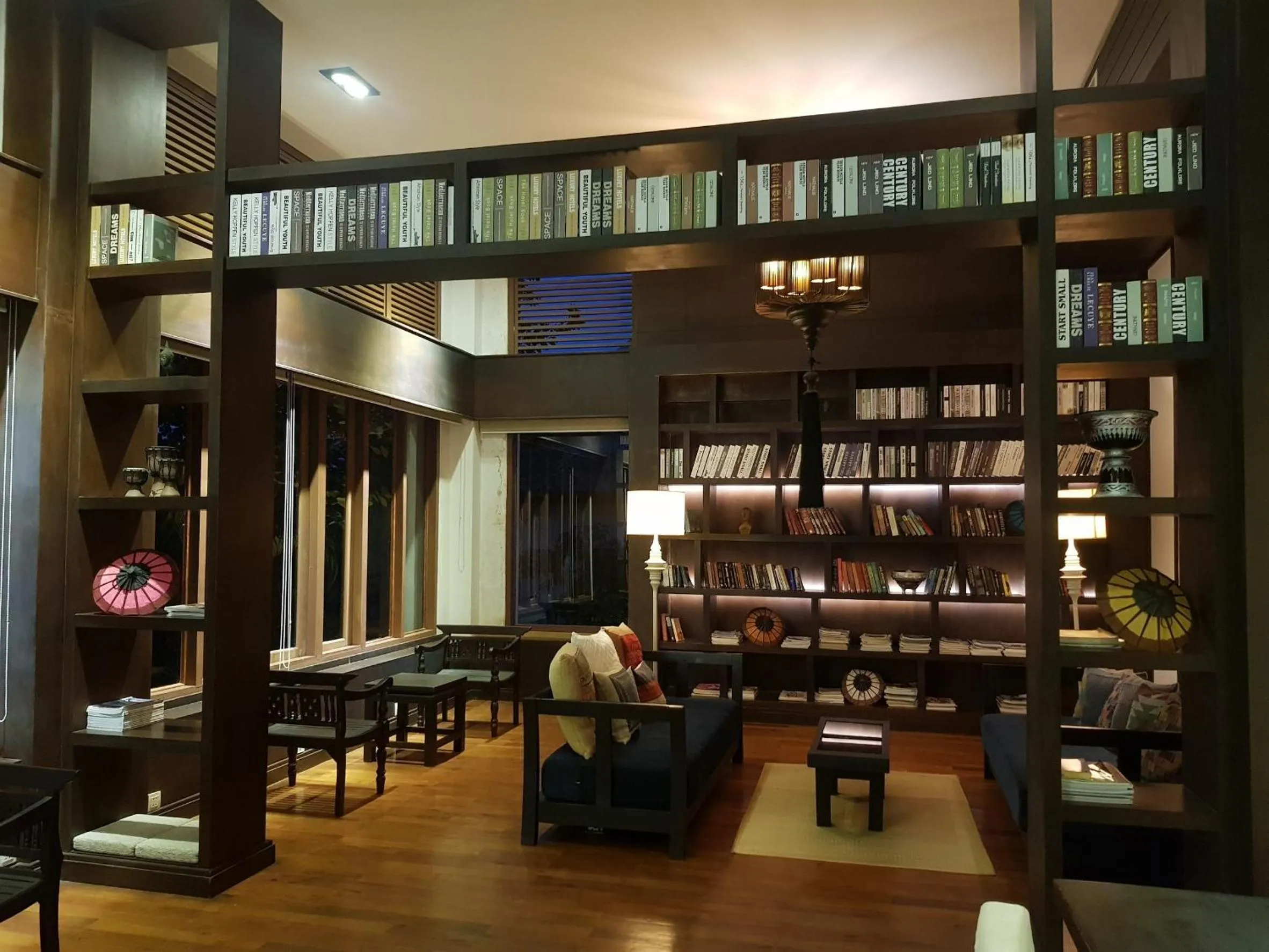 Library in Le Palais Juliana