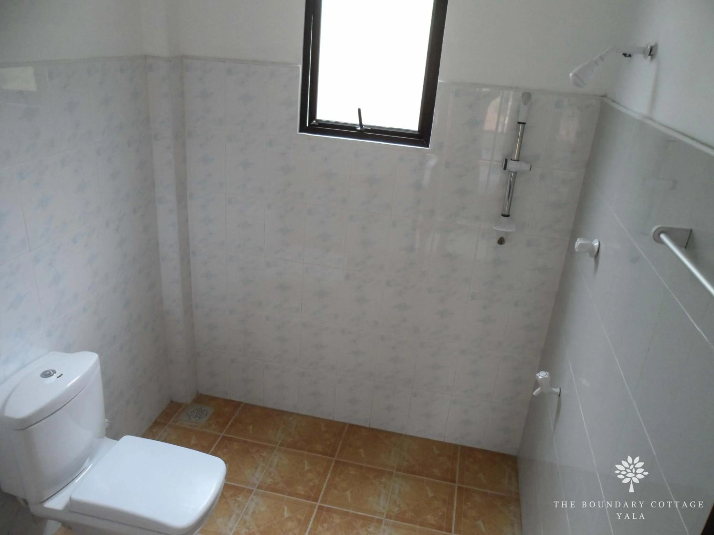 Shower in The Boundary Yala