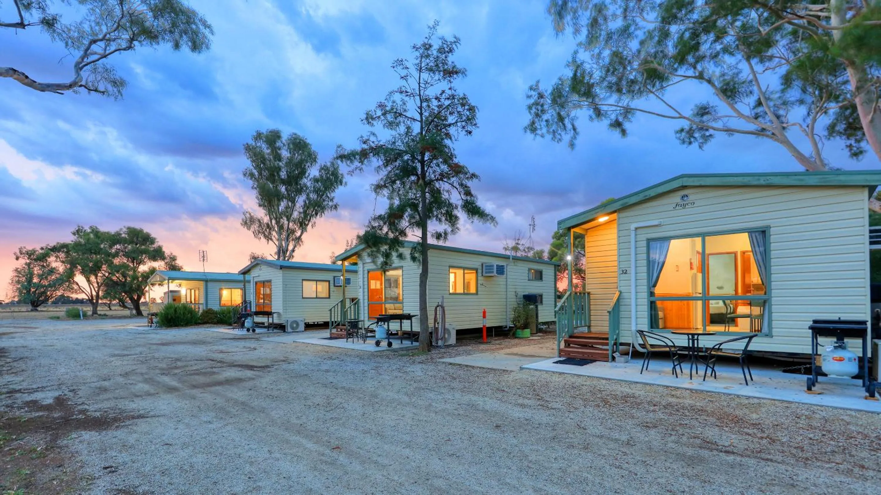 Property building in Kerang Holiday park