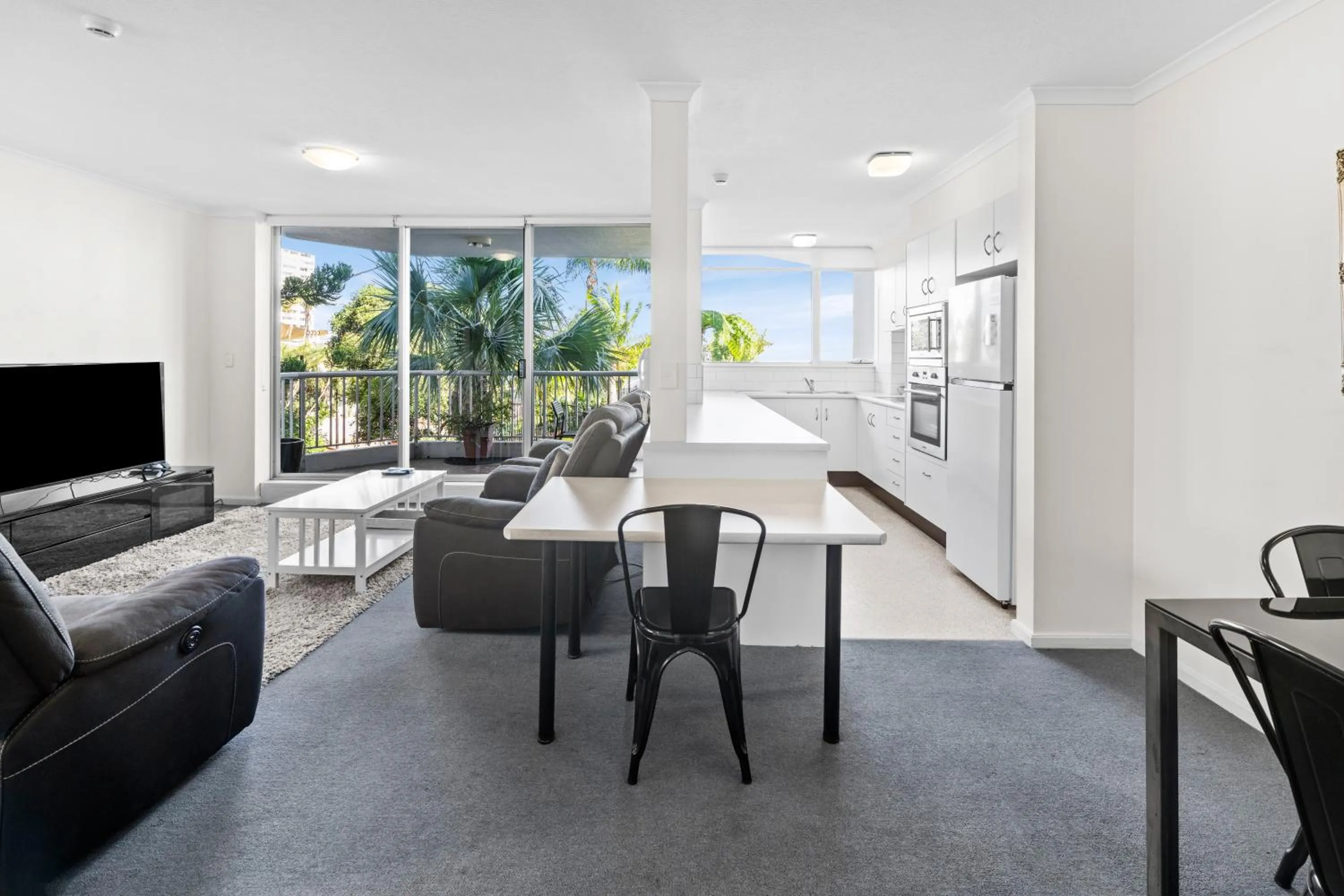 Living room in Moorings On Cavill Surfers Paradise