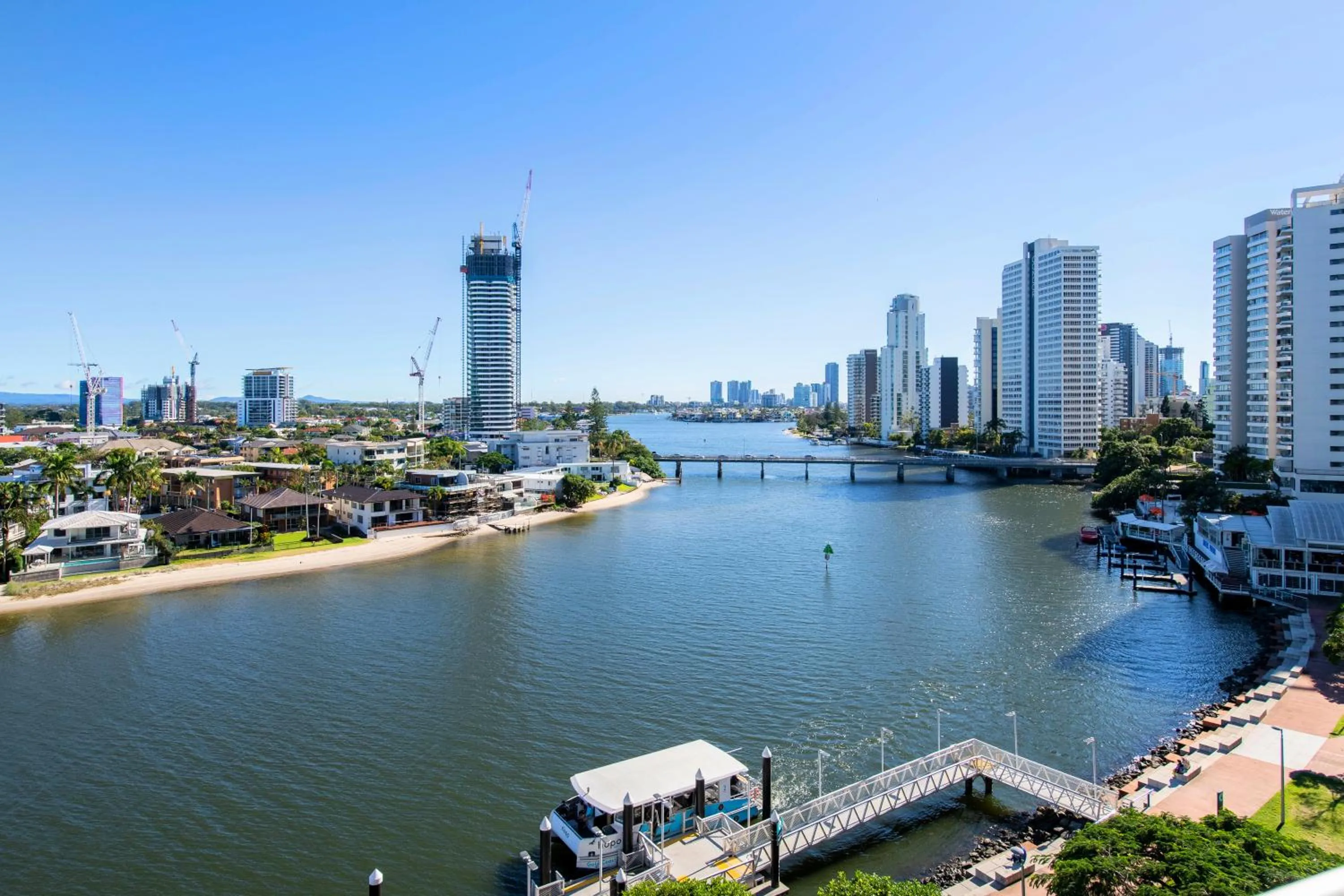 River view in Moorings On Cavill Surfers Paradise