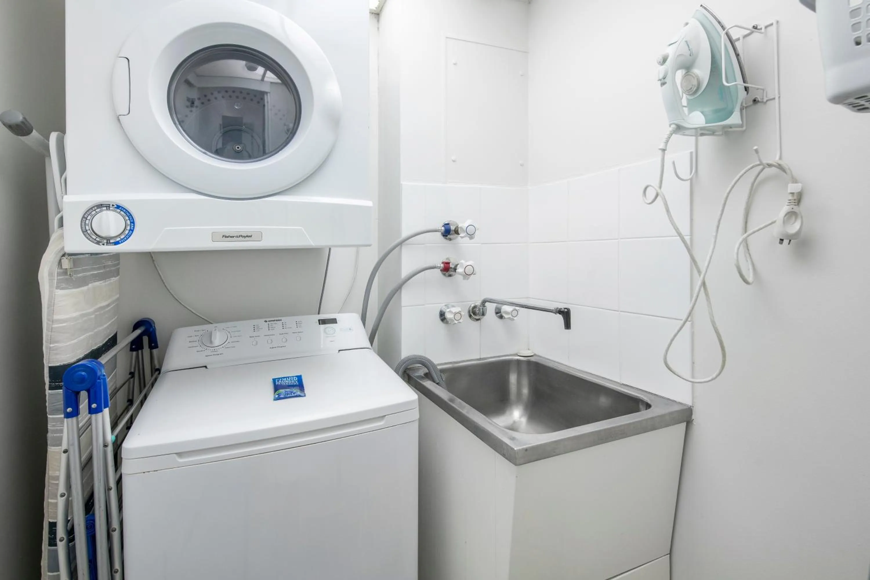 laundry in Moorings On Cavill Surfers Paradise