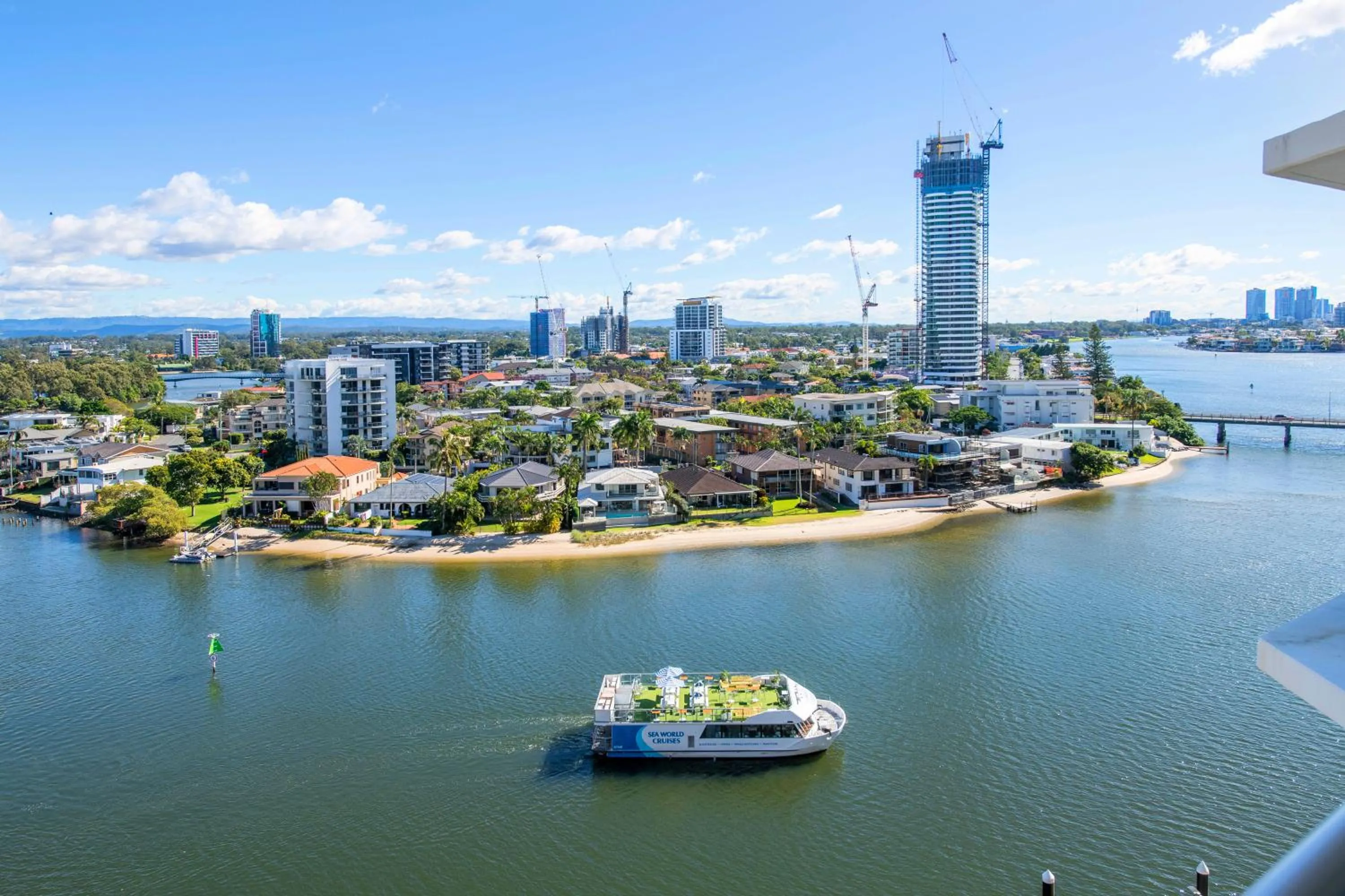 River view in Moorings On Cavill Surfers Paradise