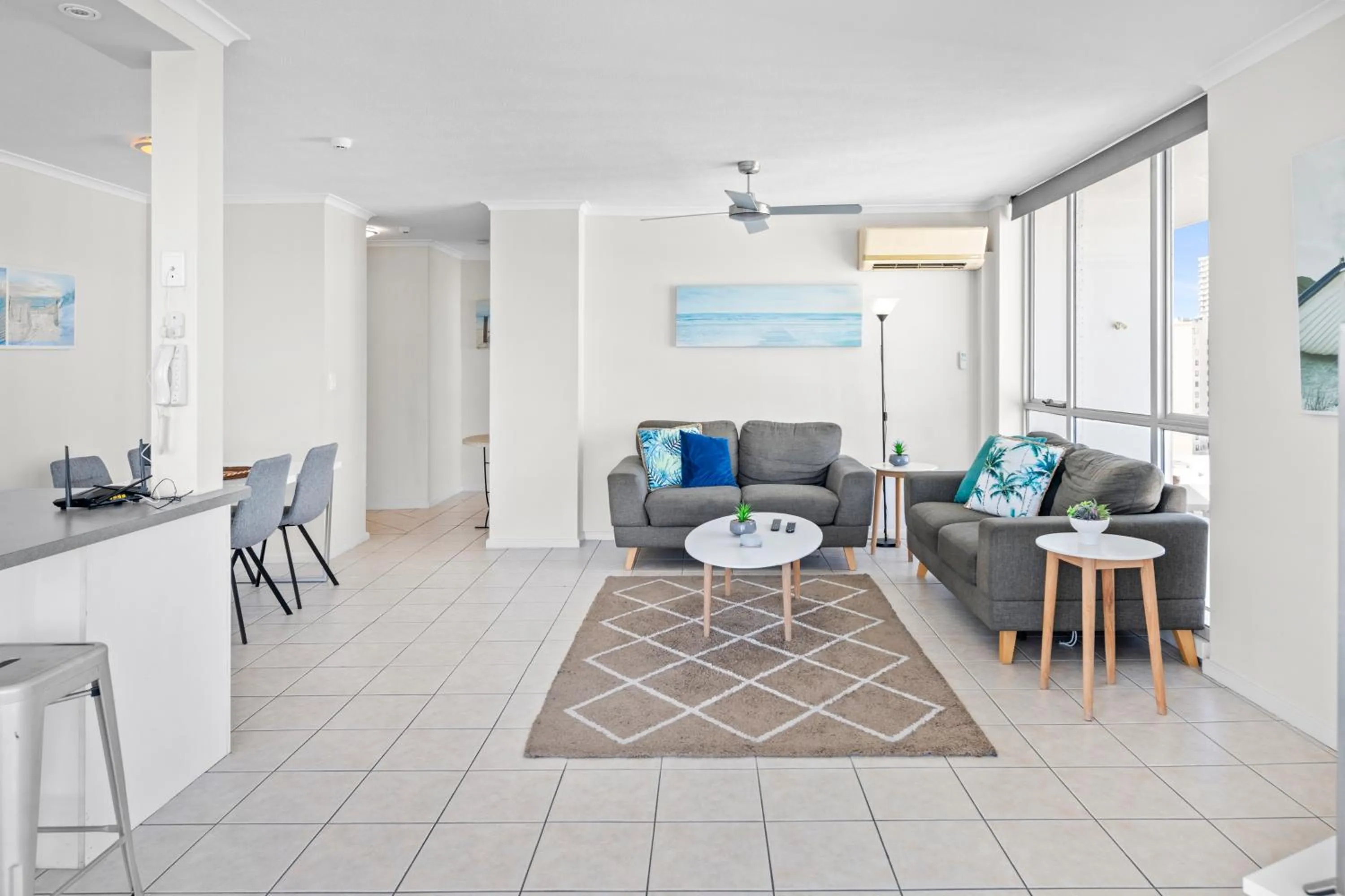 Living room in Moorings On Cavill Surfers Paradise