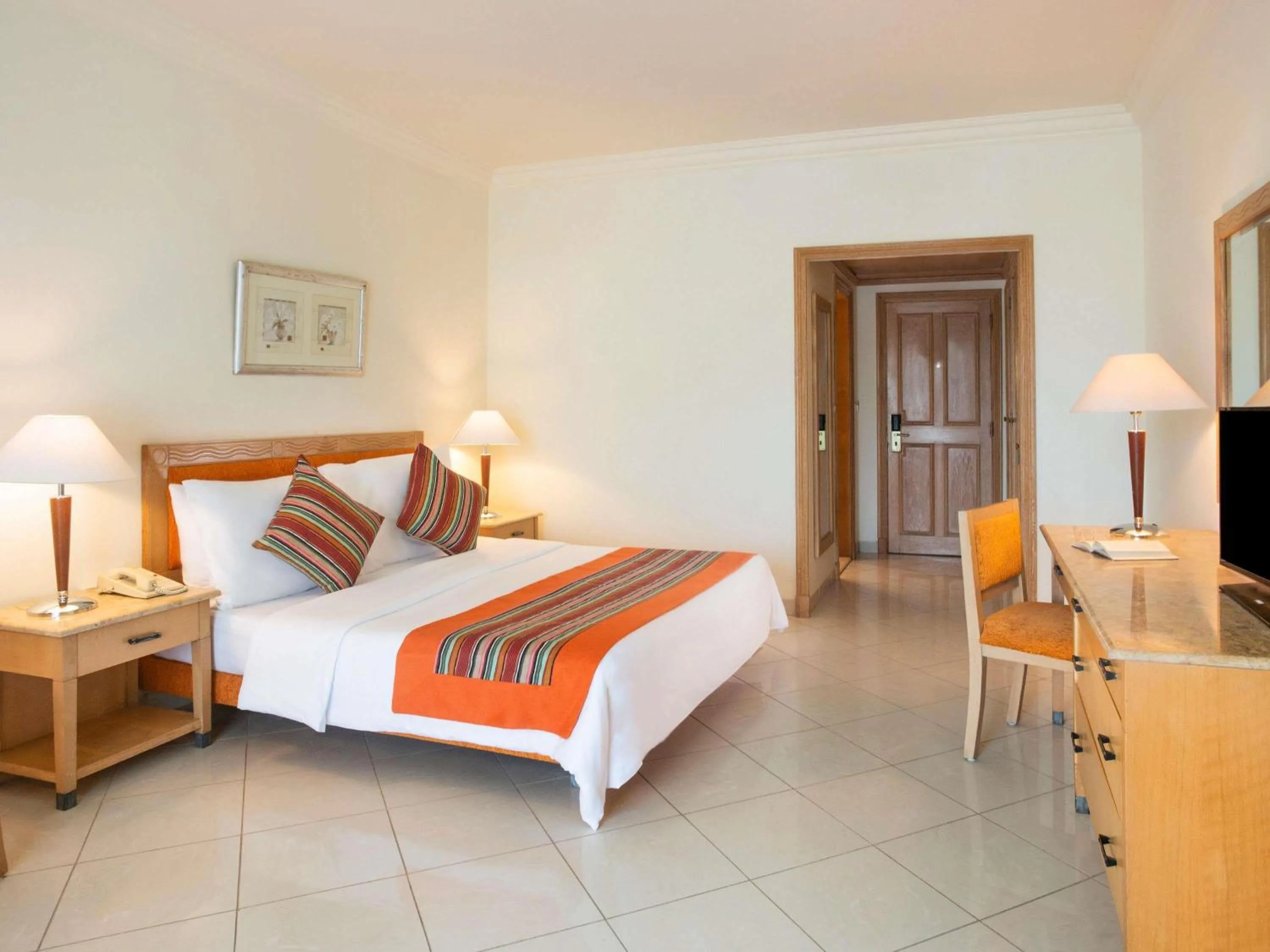 Bed in Movenpick Taba Resort & Spa