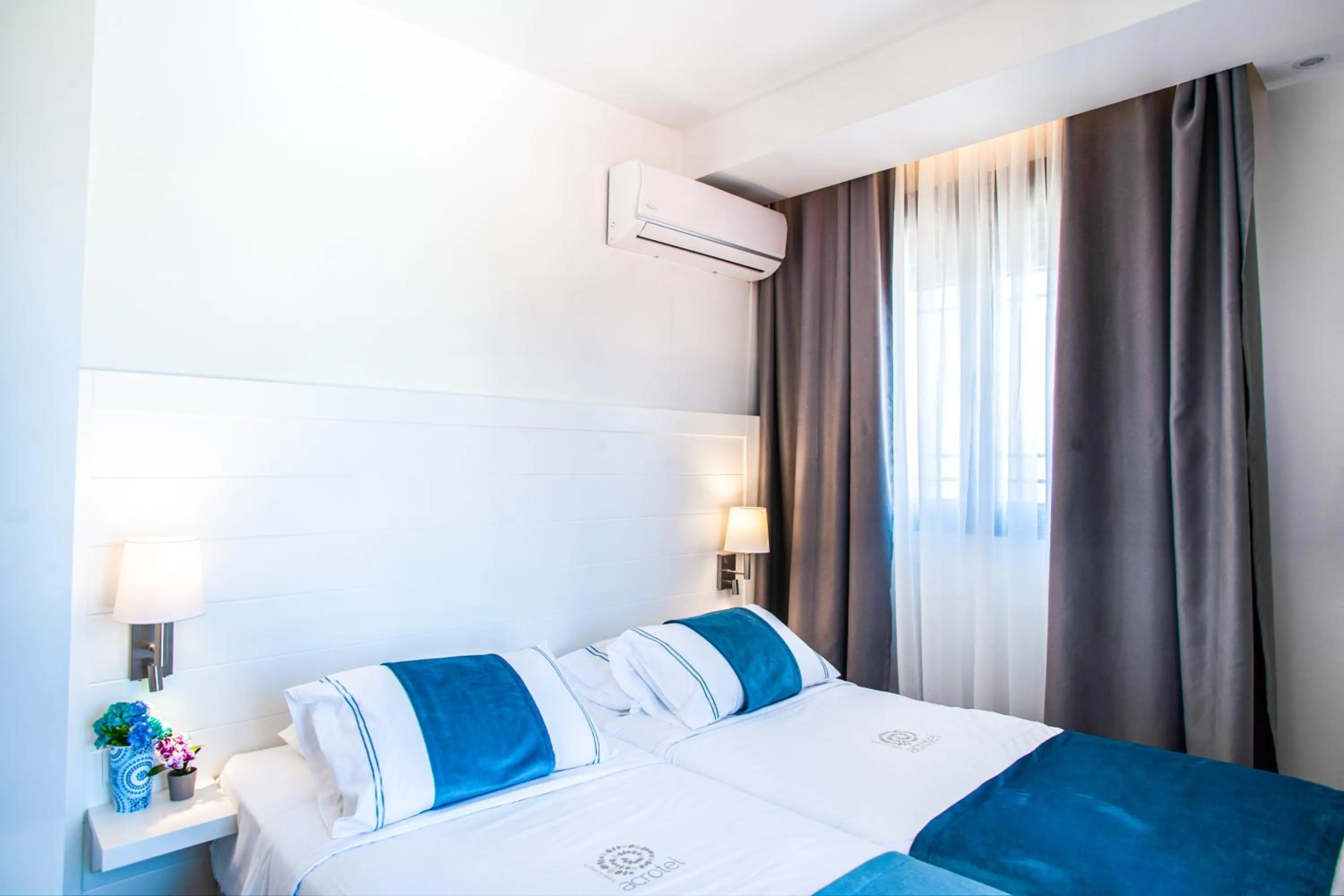 Photo of the whole room, Bed in Acrotel Lily Ann Village