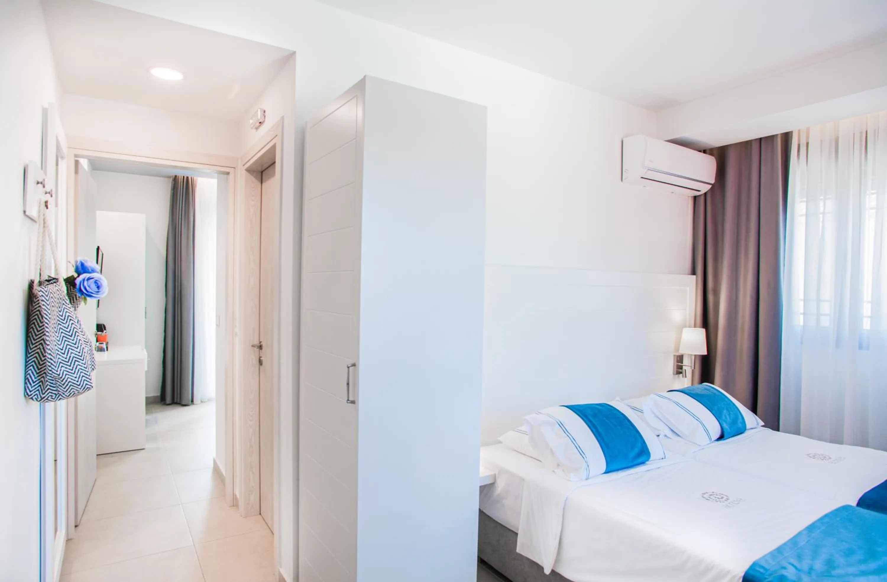 Photo of the whole room, Bed in Acrotel Lily Ann Village