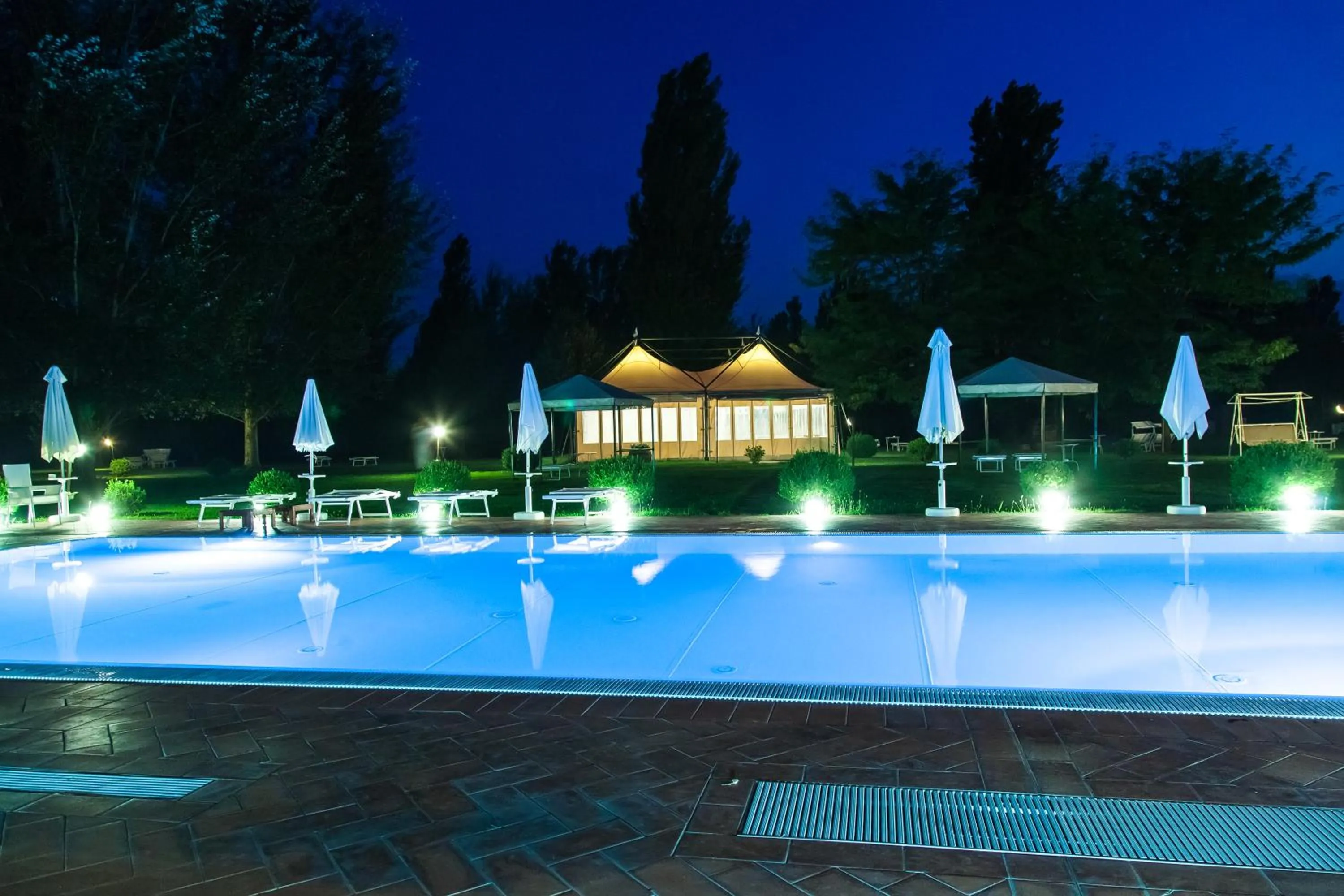Swimming pool in Agriturismo Lama Di Valle Rosa
