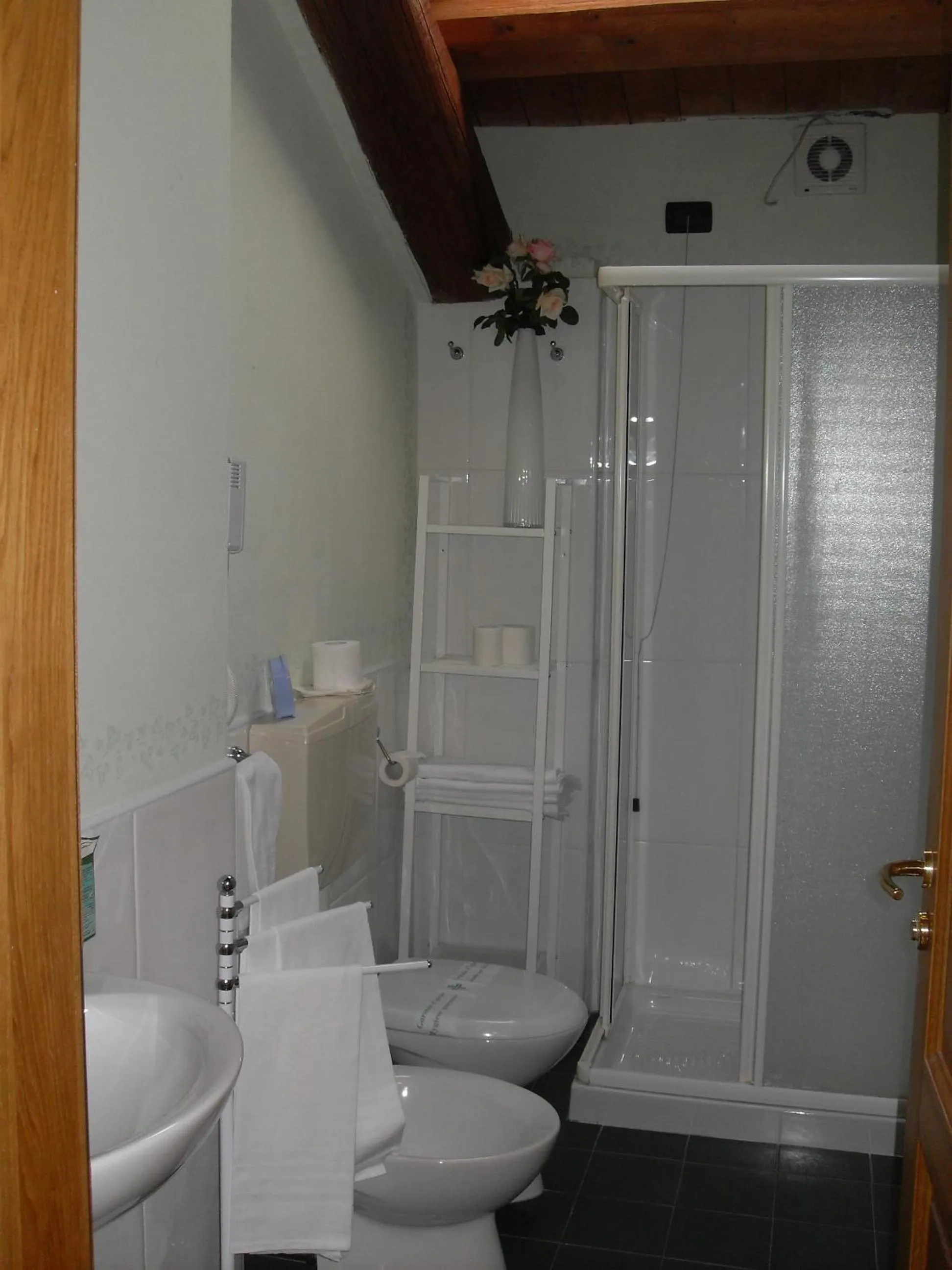 Bathroom in Agriturismo Lama Di Valle Rosa