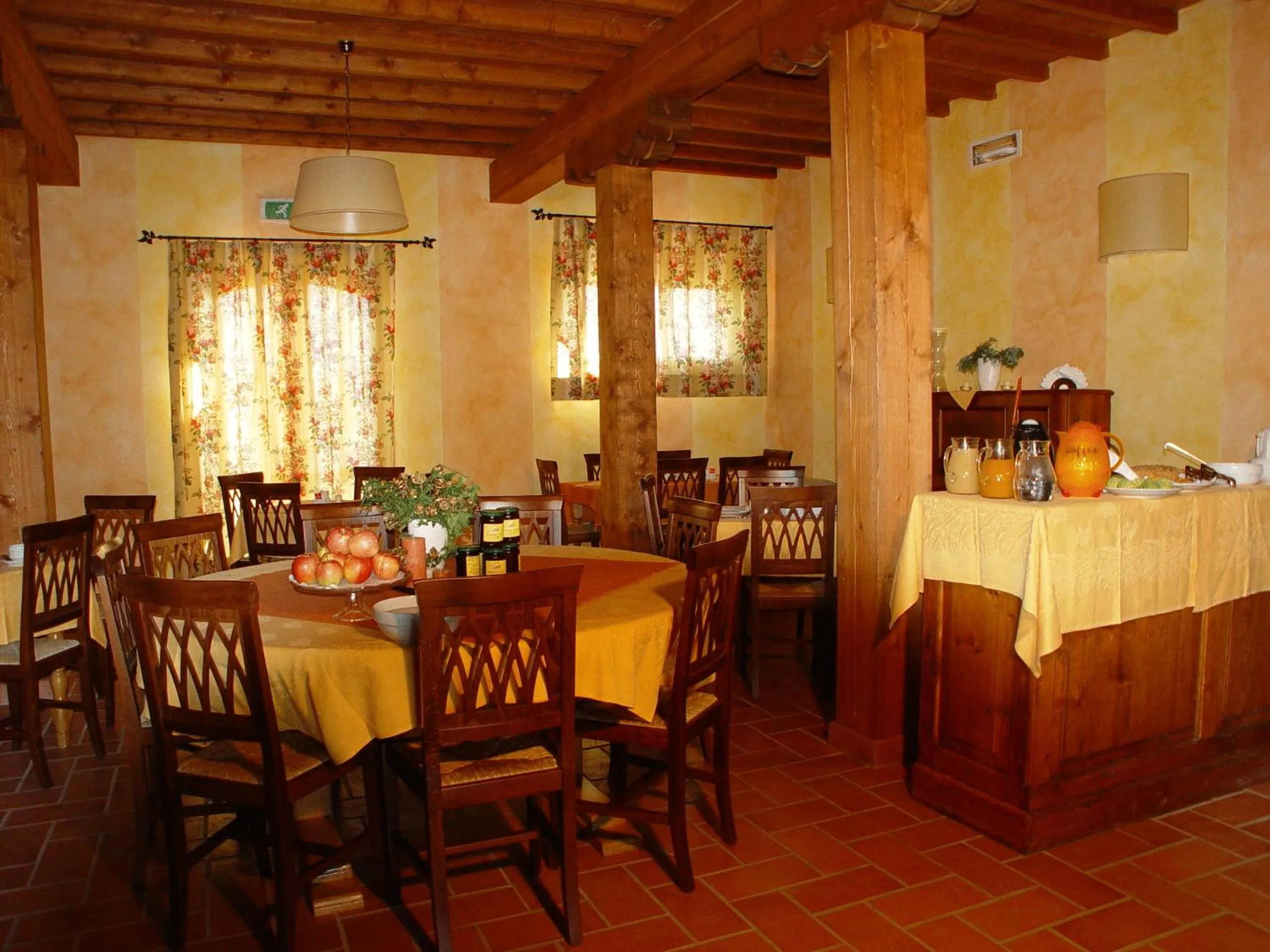 Restaurant/places to eat in Agriturismo Lama Di Valle Rosa
