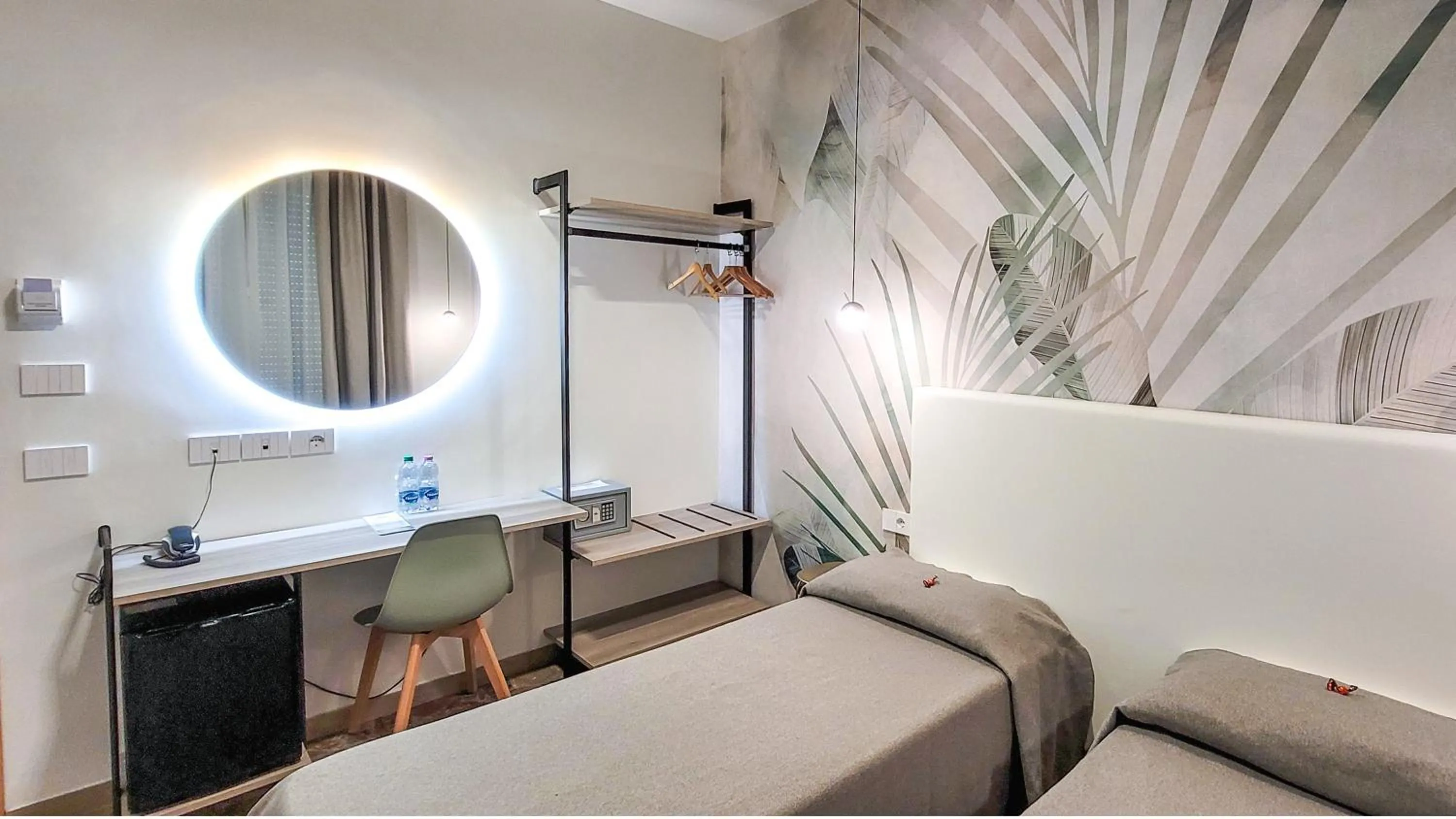 furniture, Bed in Hotel La Scaletta