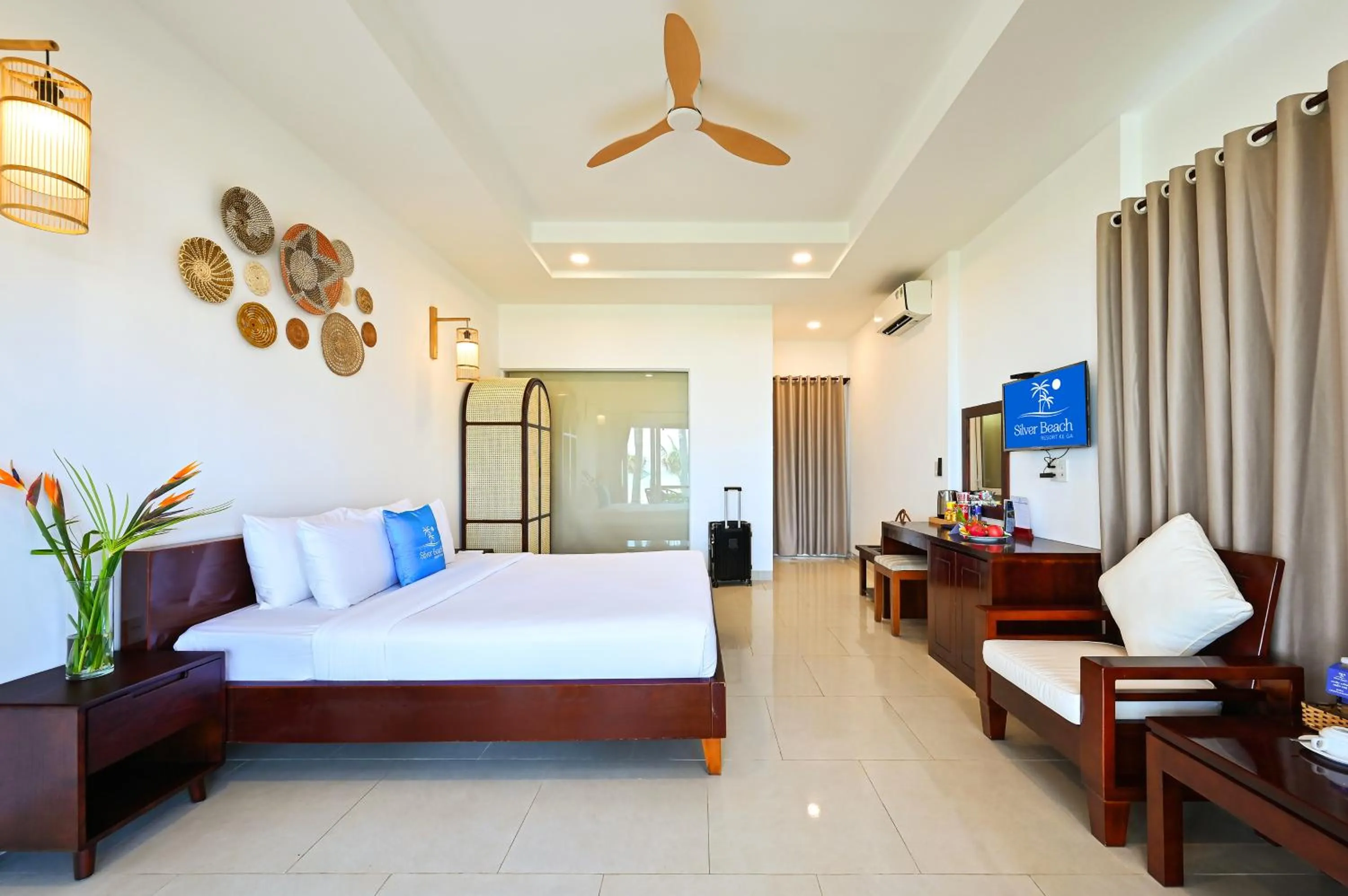 TV and multimedia, Bed in Silver Beach Resort Ke Ga