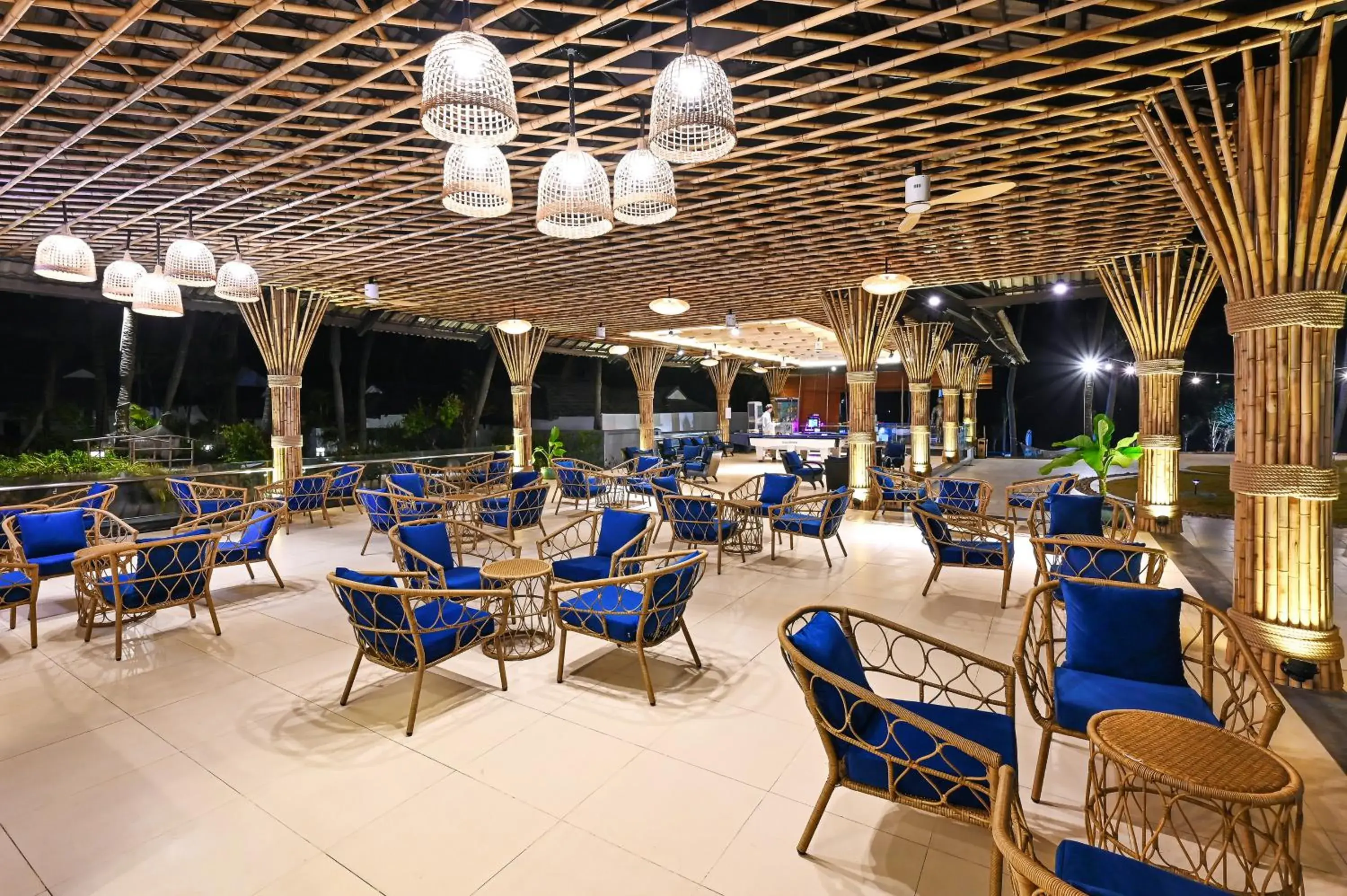 Lounge or bar in Silver Beach Resort Ke Ga Lounge or bar in Silver Beach Resort Ke Ga
