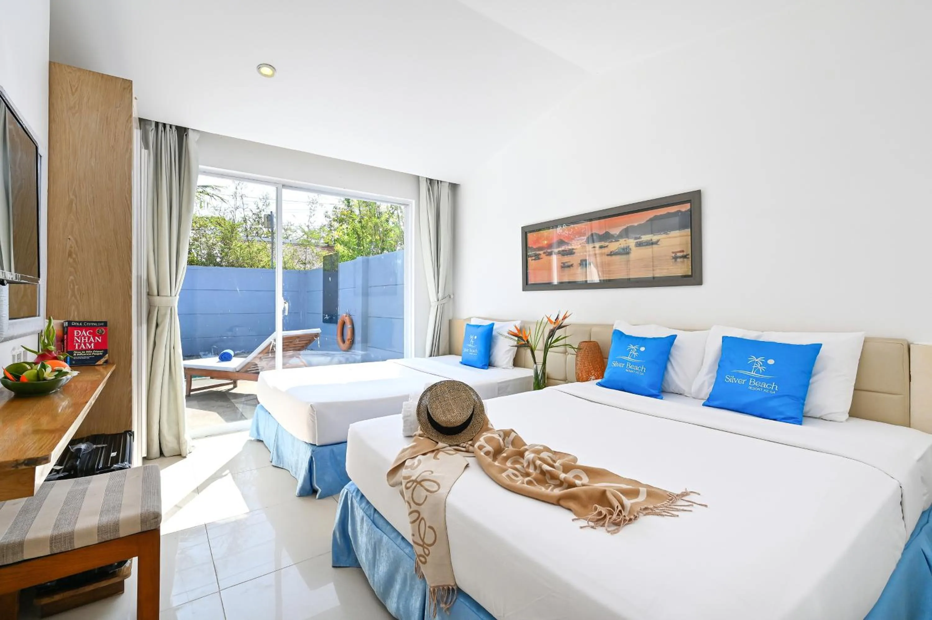Bedroom, Bed in Silver Beach Resort Ke Ga