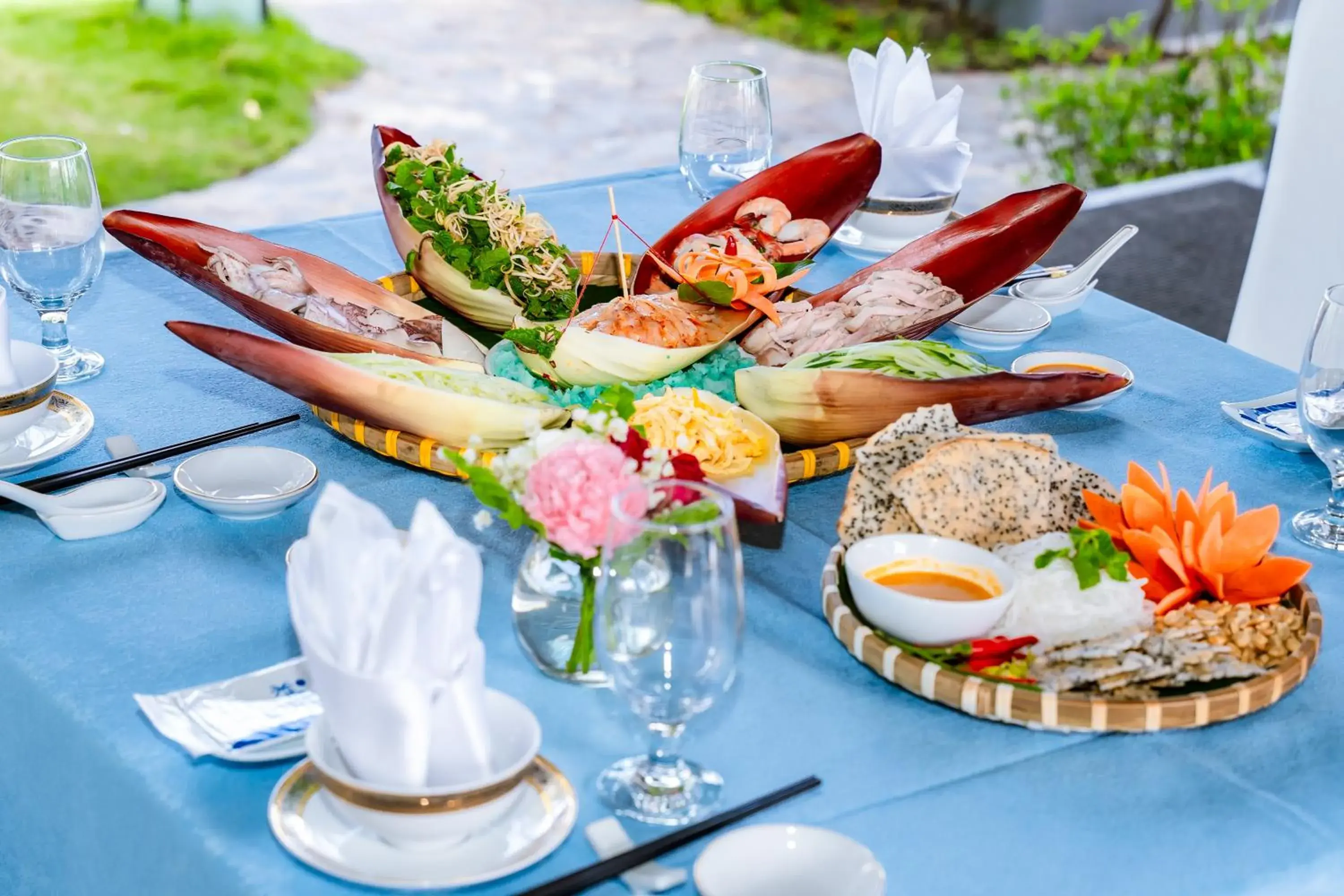 Food and drinks in Silver Beach Resort Ke Ga Food and drinks in Silver Beach Resort Ke Ga